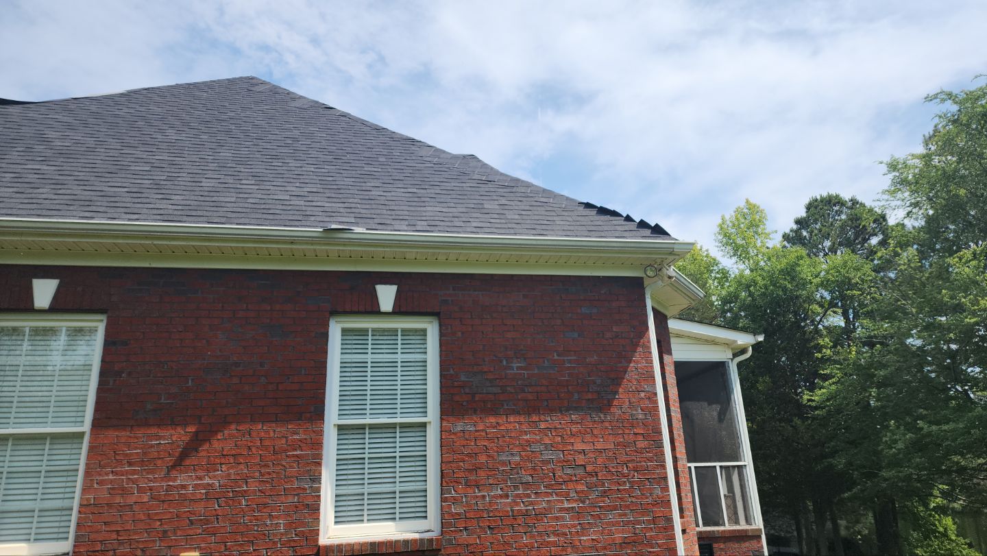 Residential Roofing Installation using Owens Corning® Oakridge Onyx Black by Indigo State Roofing