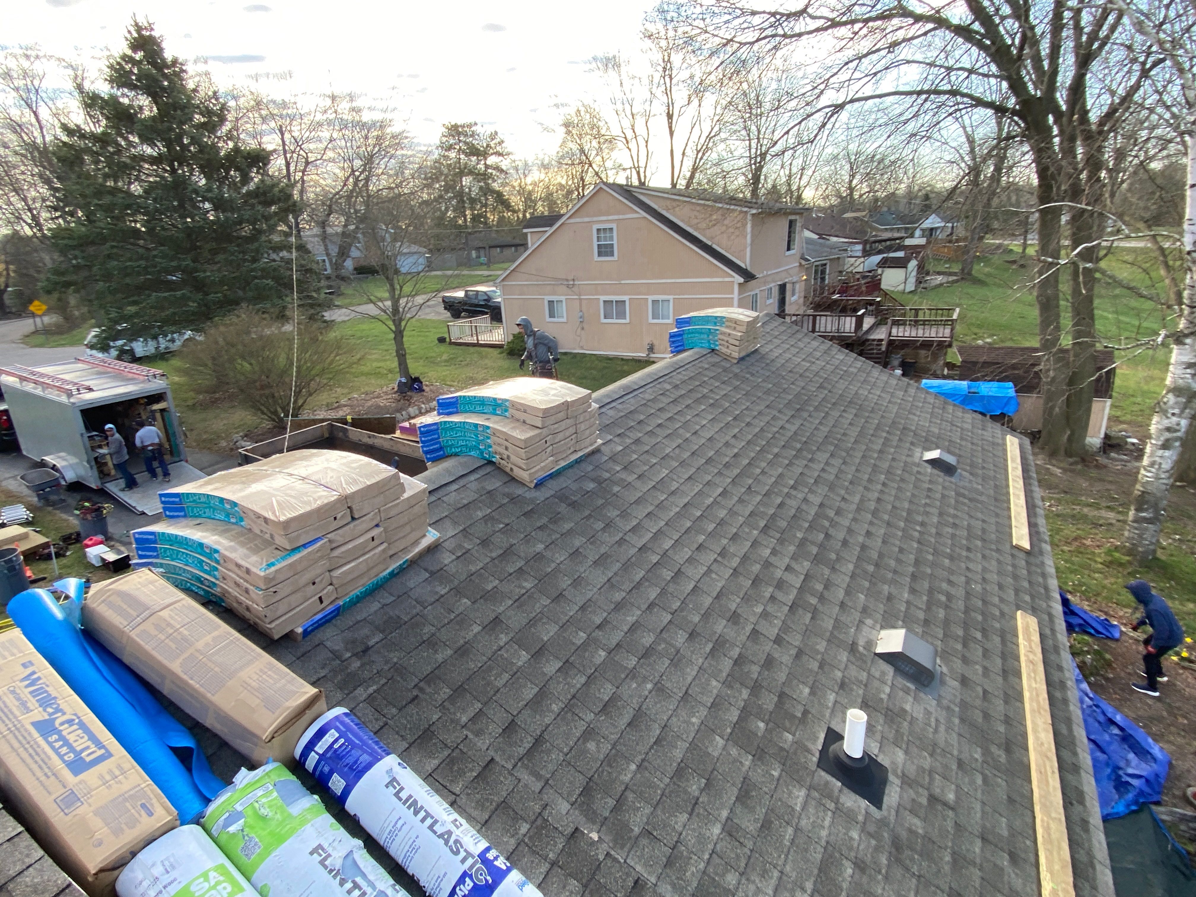 Roof Replacement using CertainTeed Landmark by 180 Contractors