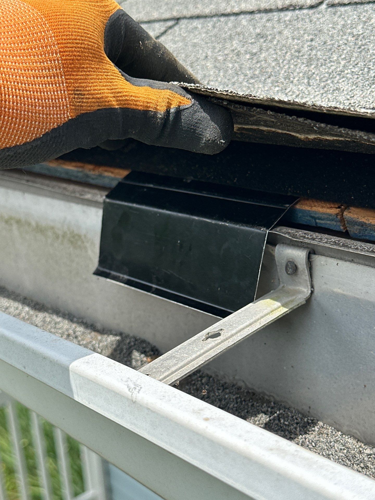 Solid Hail Damage - 3 Tab by Paragon Roofing