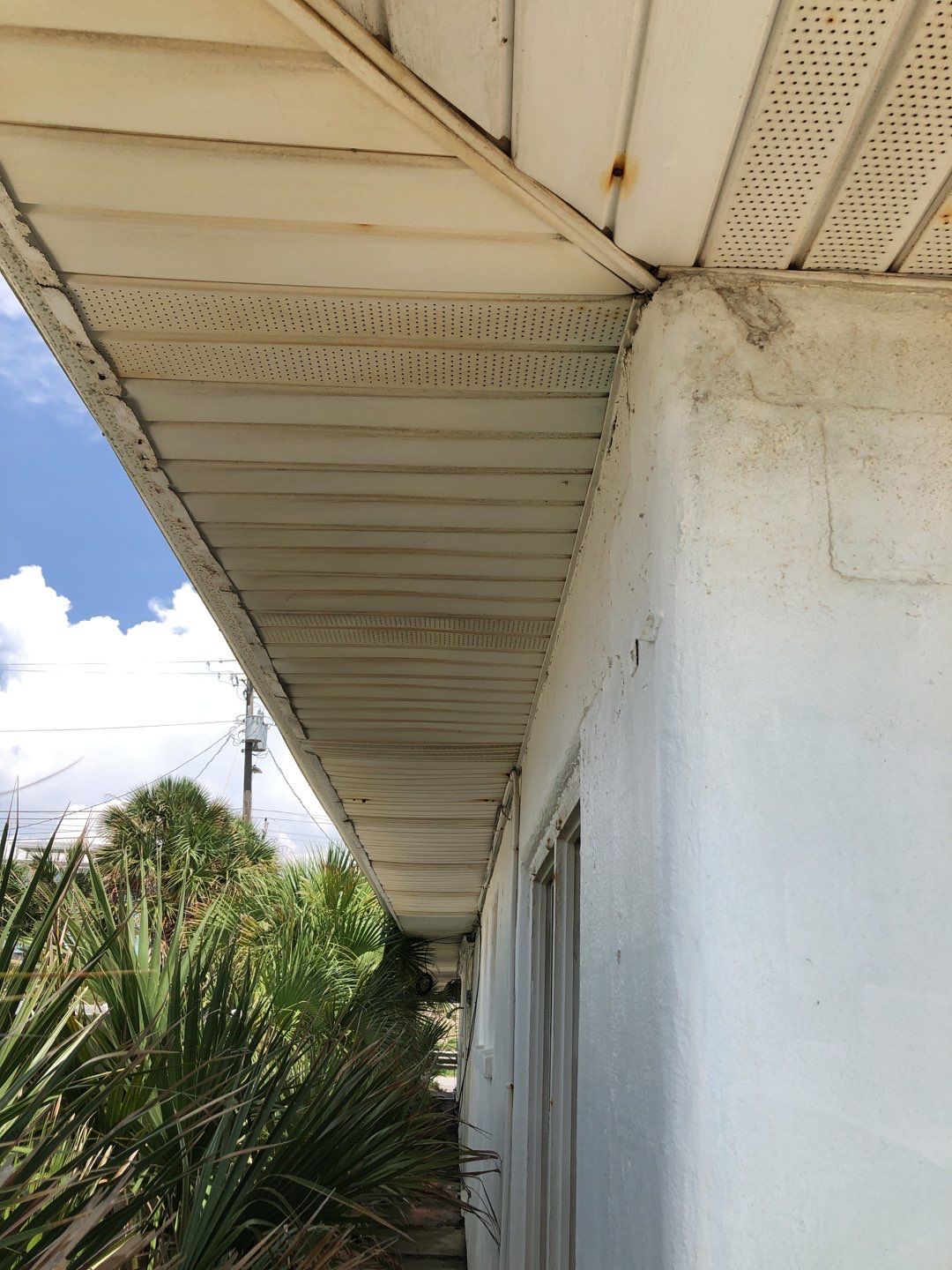 Gutter Installation using K-Style Seamless Gutters by Gutter Professors