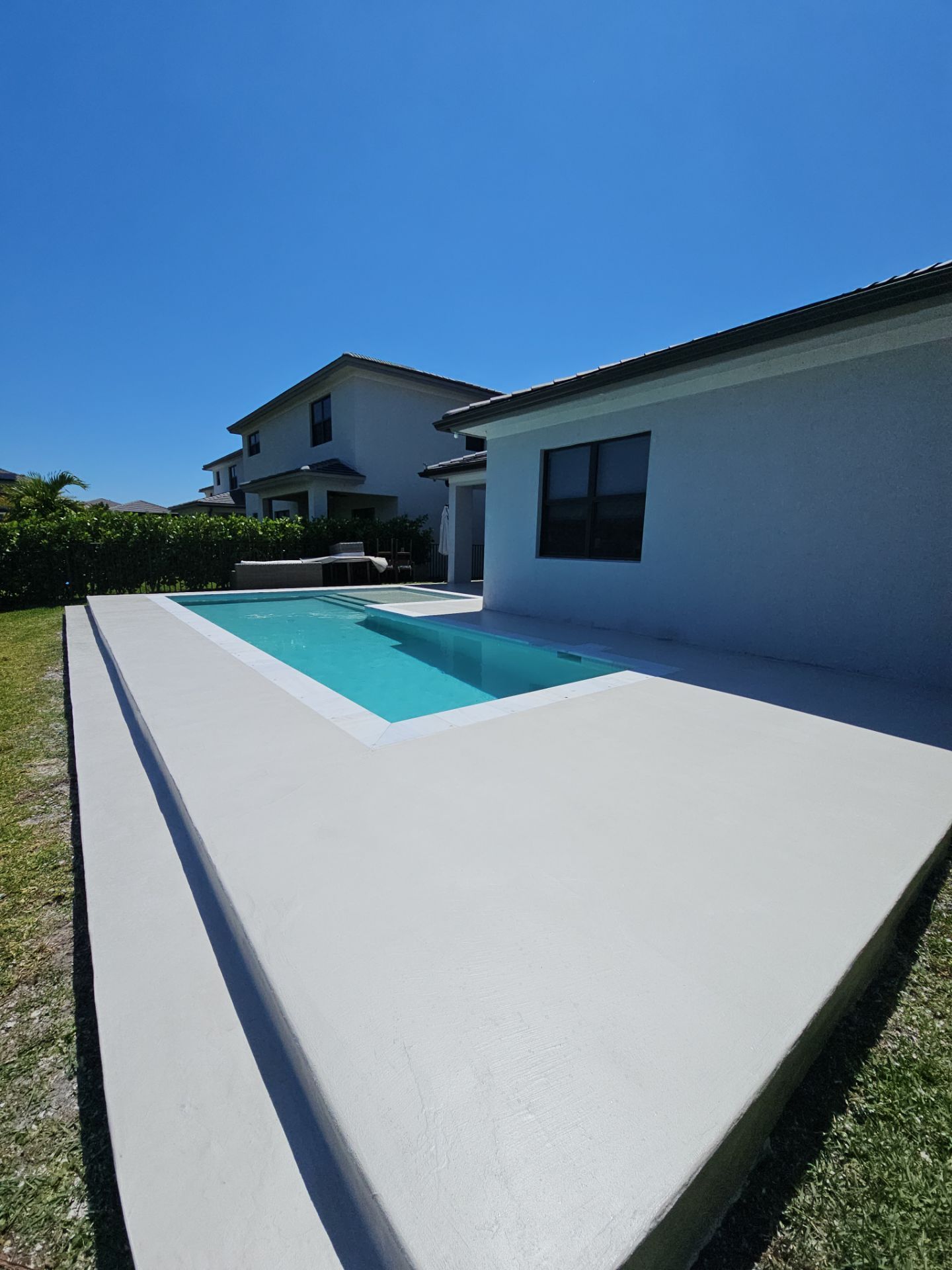 Pool Deck Resurfacing by Seamless Surfaces