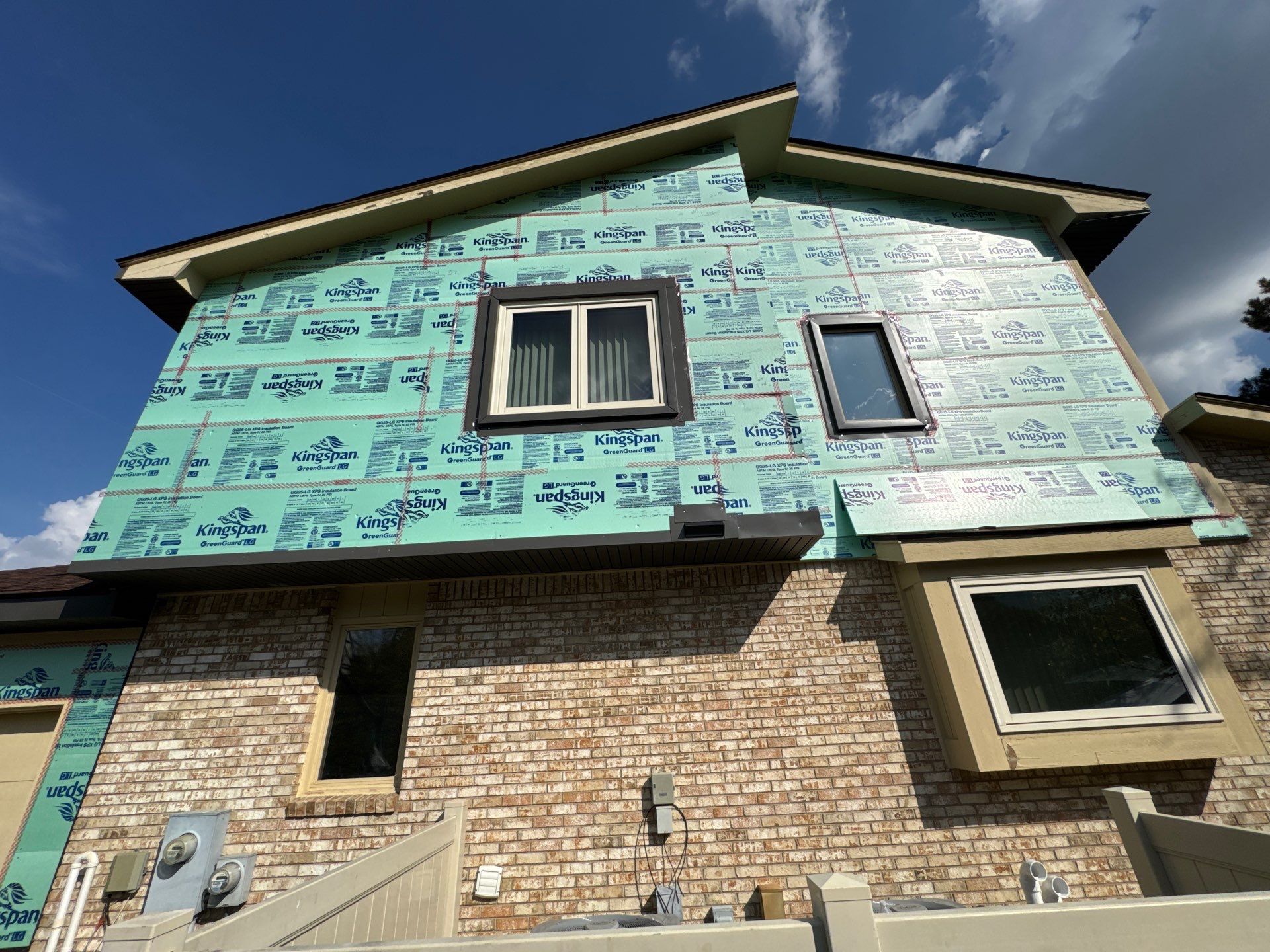 Siding Replacement using Alside S7 Cedar Mill Grain Cast Iron by 180 Contractors