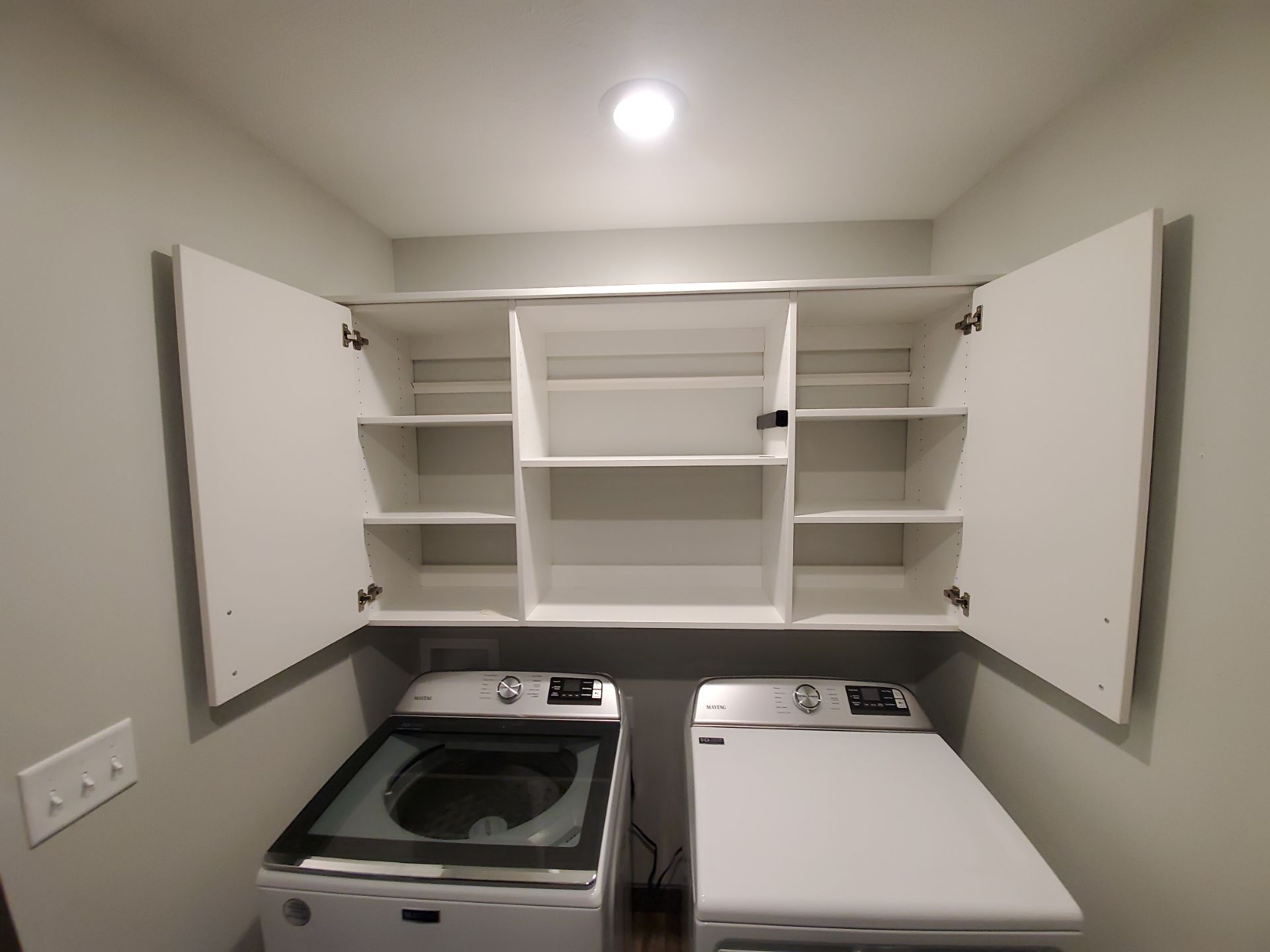 In Home Organization in Elkhart! by Innovative Spaces / Innovative Concrete Coatings