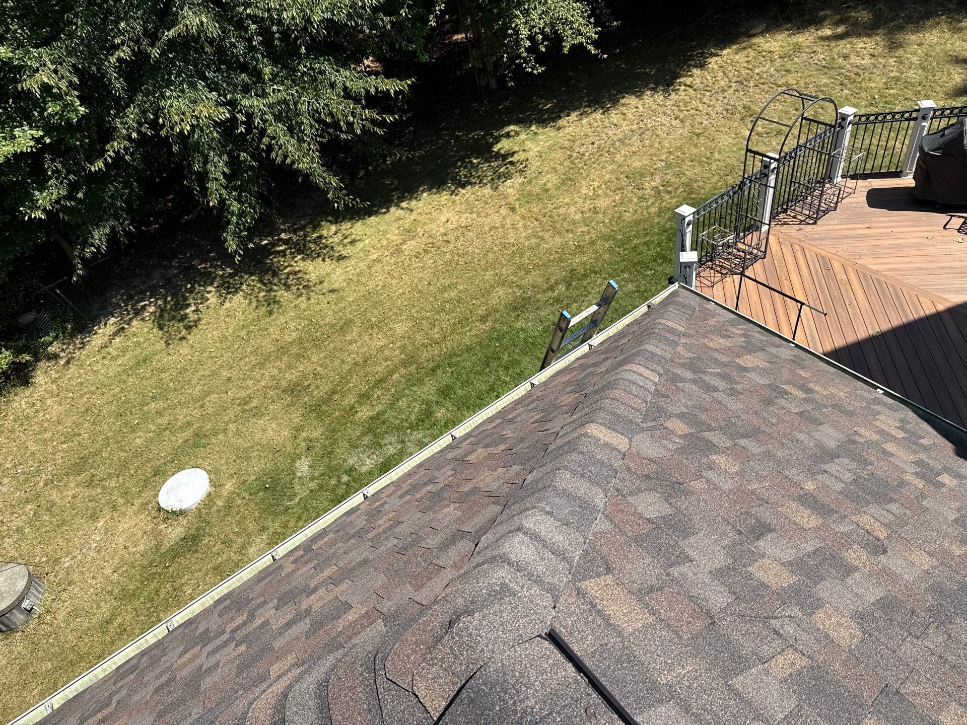 Fairfax station: Residential Roof with CertainTeed Landmark Pro in Max Def Shenandoah  by RM Banning, Inc.