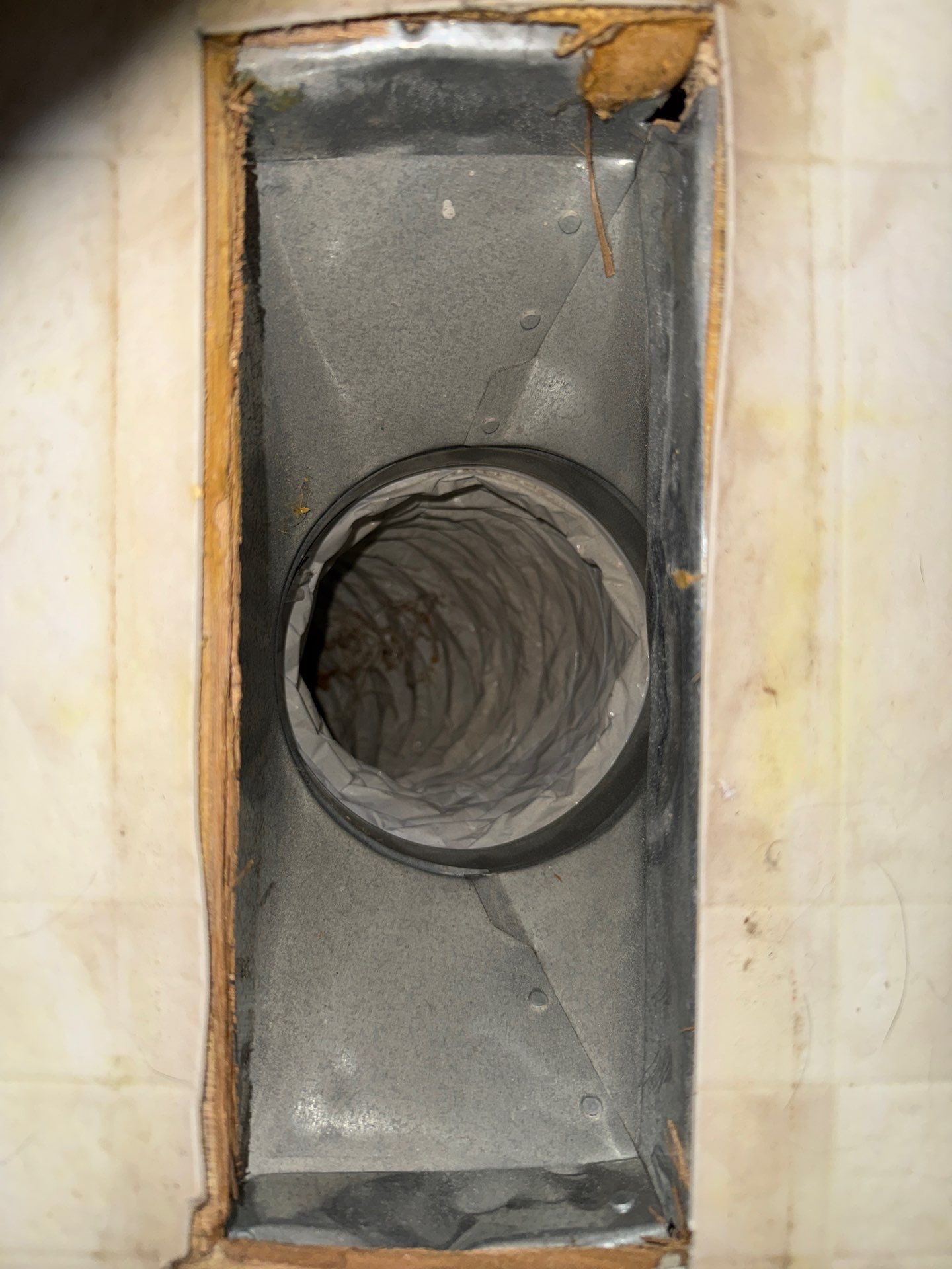 Duct Cleaning and Sanitization by Elemental Heating and air conditioning LLC