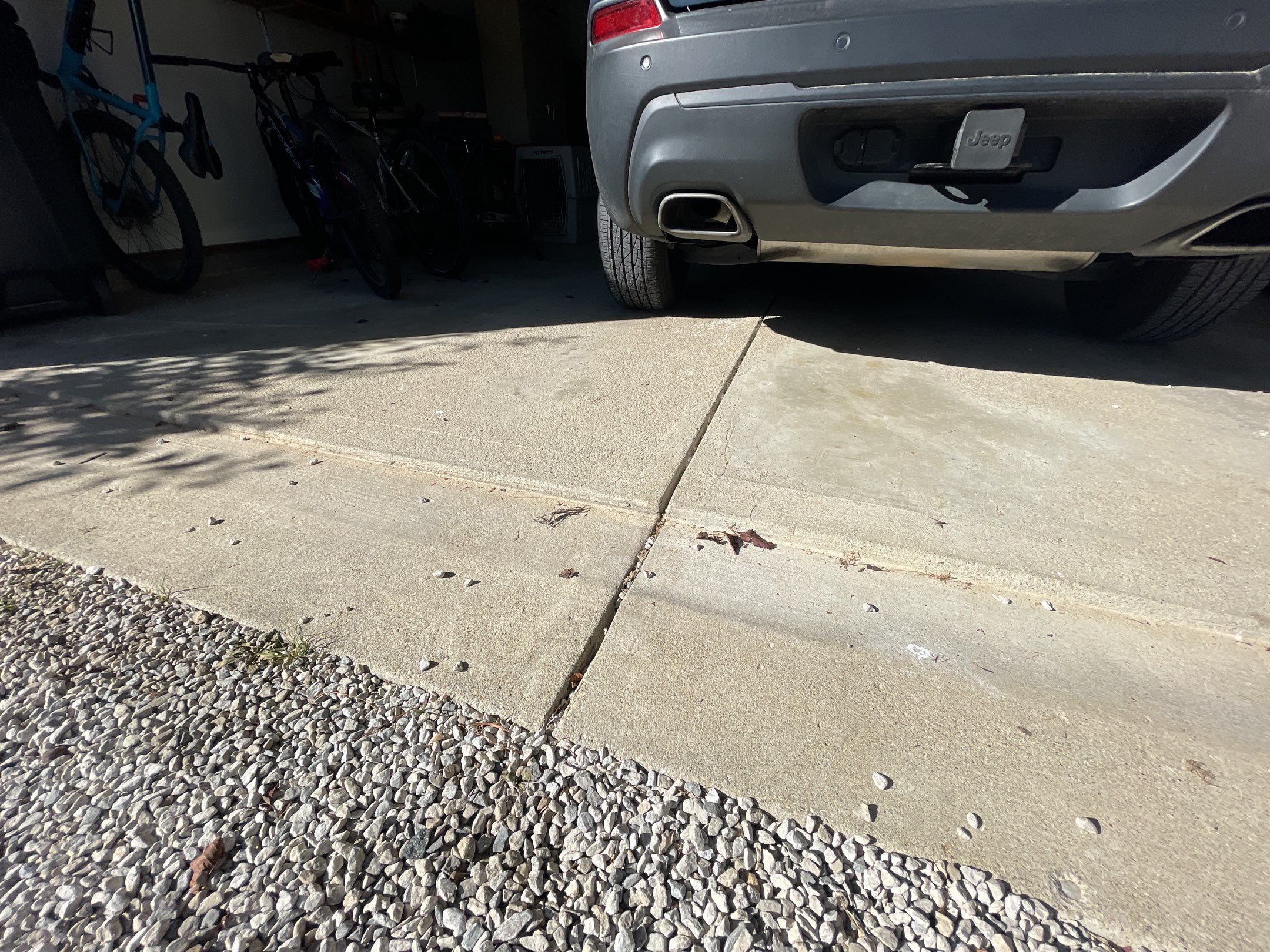 Garages using Mt. Everest  by Fantastic Floors by Miller Custom Exteriors 