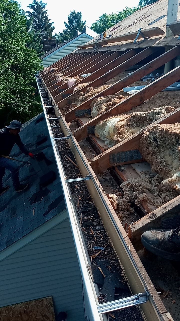 Roof Replacement using CertainTeed Landmark by 180 Contractors