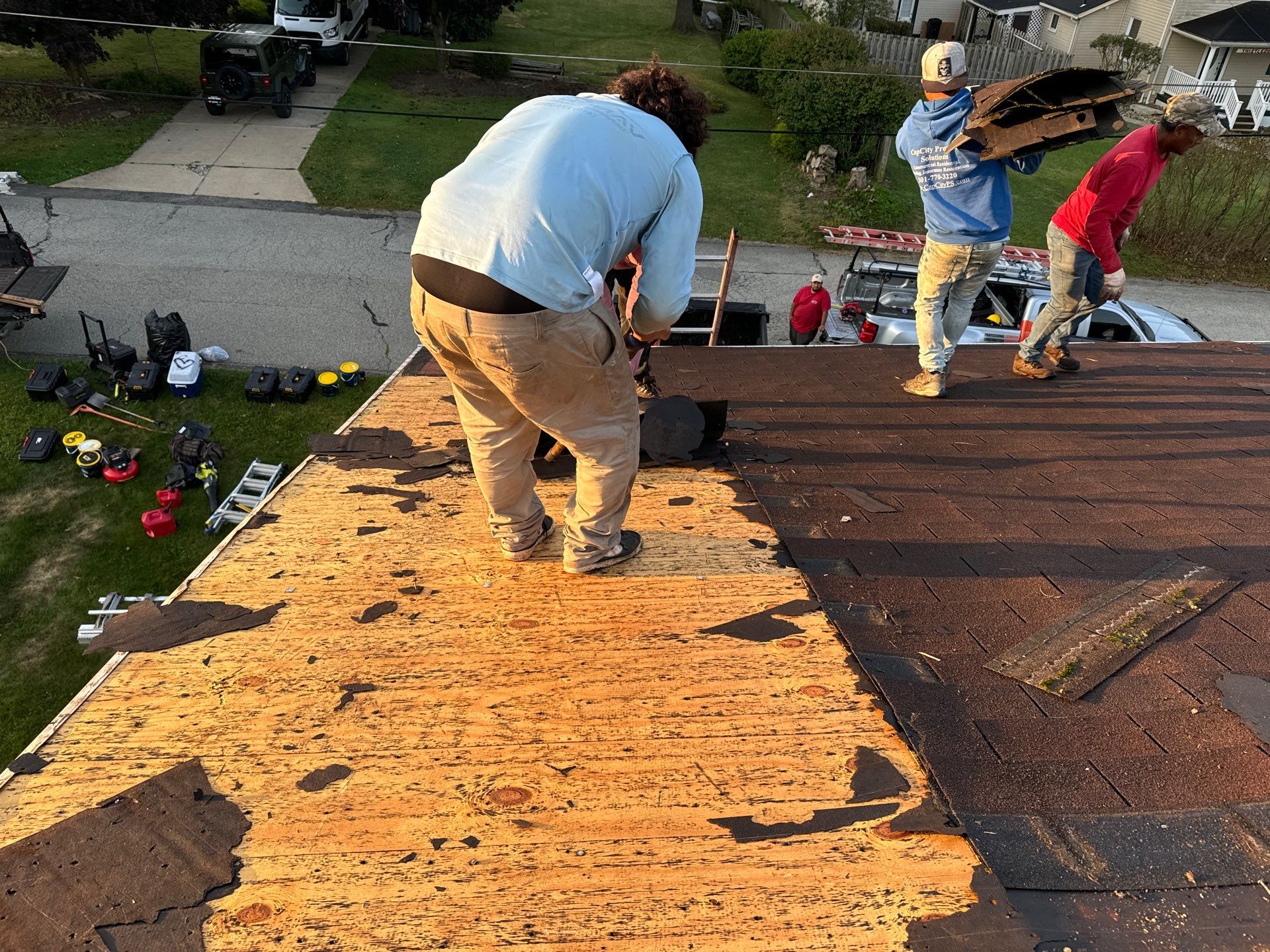 Residential Roofing Installation using GAF HDZ SHINGLES by La Bendicion Contruction Llc