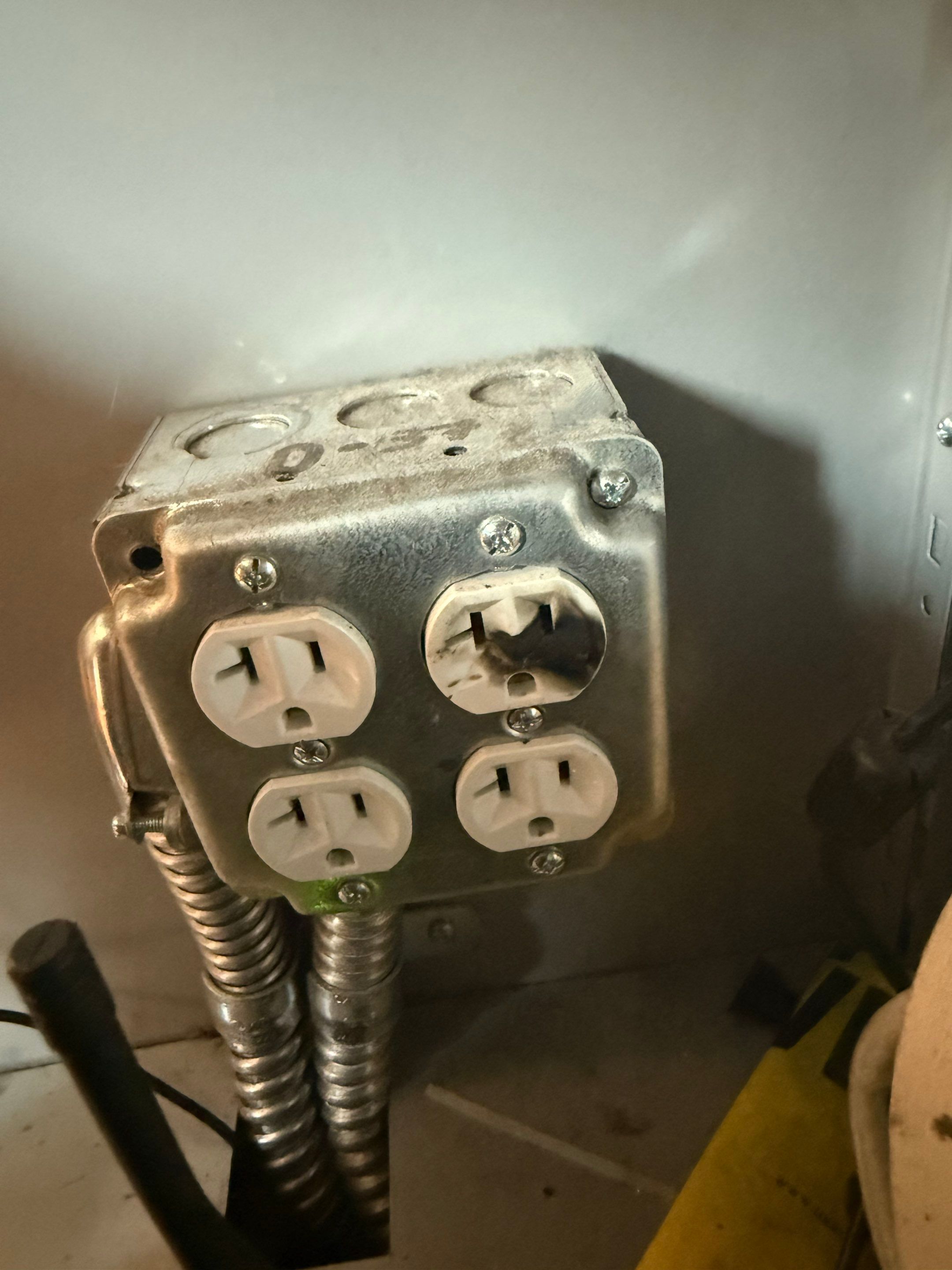 Circle K in Seattle by Aztec Electric LLC