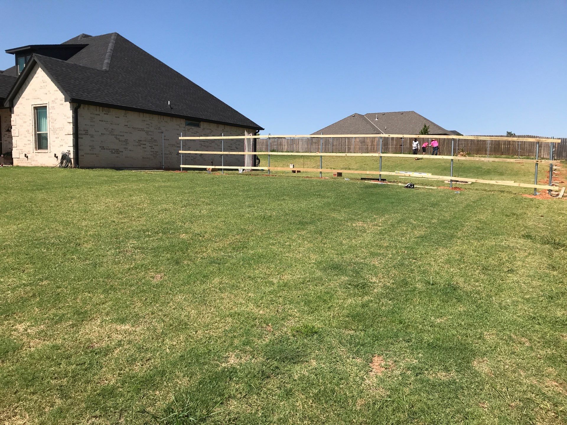Cedar Fence using Metal Poles by Clays Services Inc