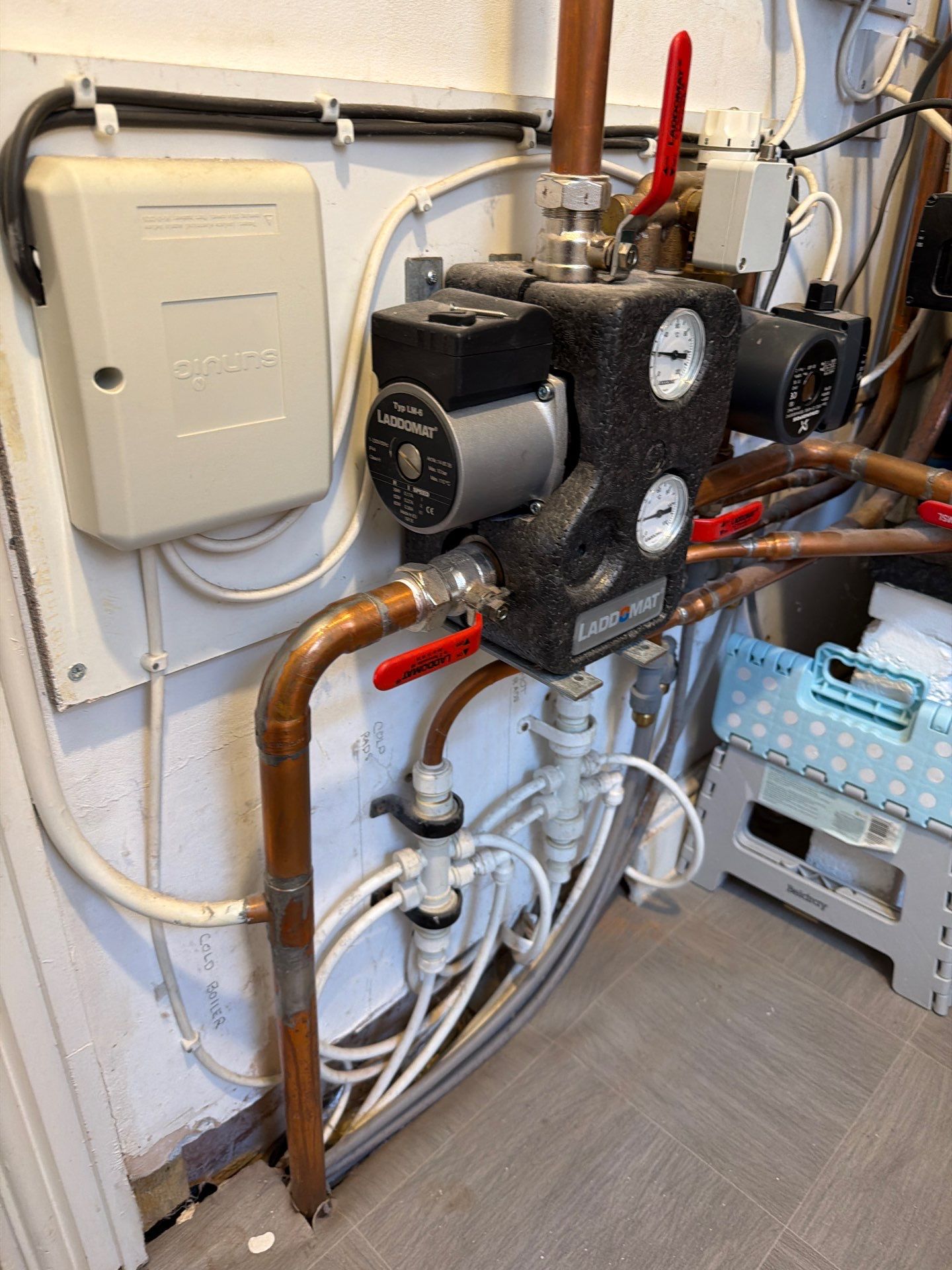 From Coal-Fired Heating to Modern Renewable Comfort 🔥➡️🌿 by Elite Services Group Ltd