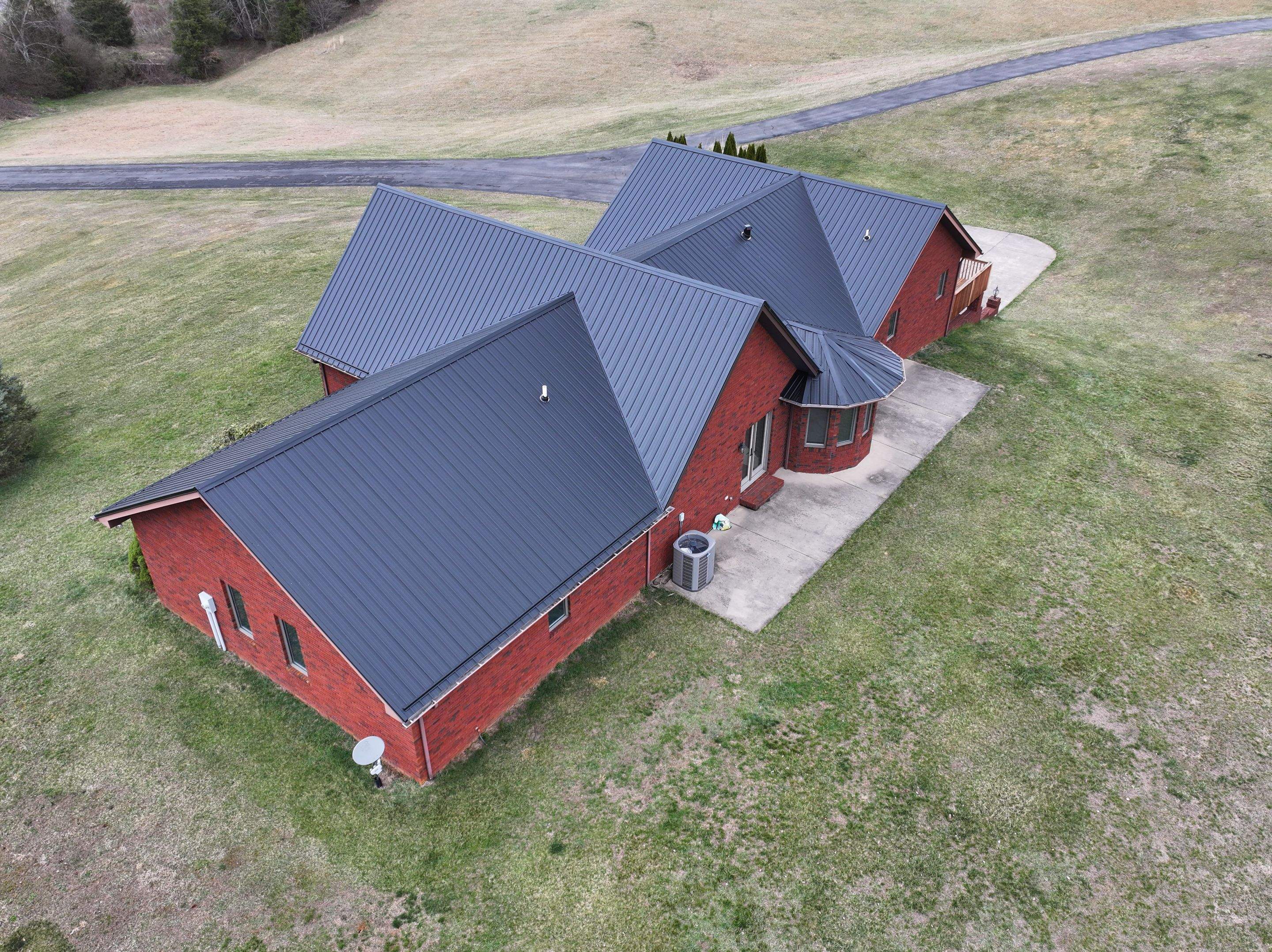 Black Frost 26 Gauge by Omnia Roofing