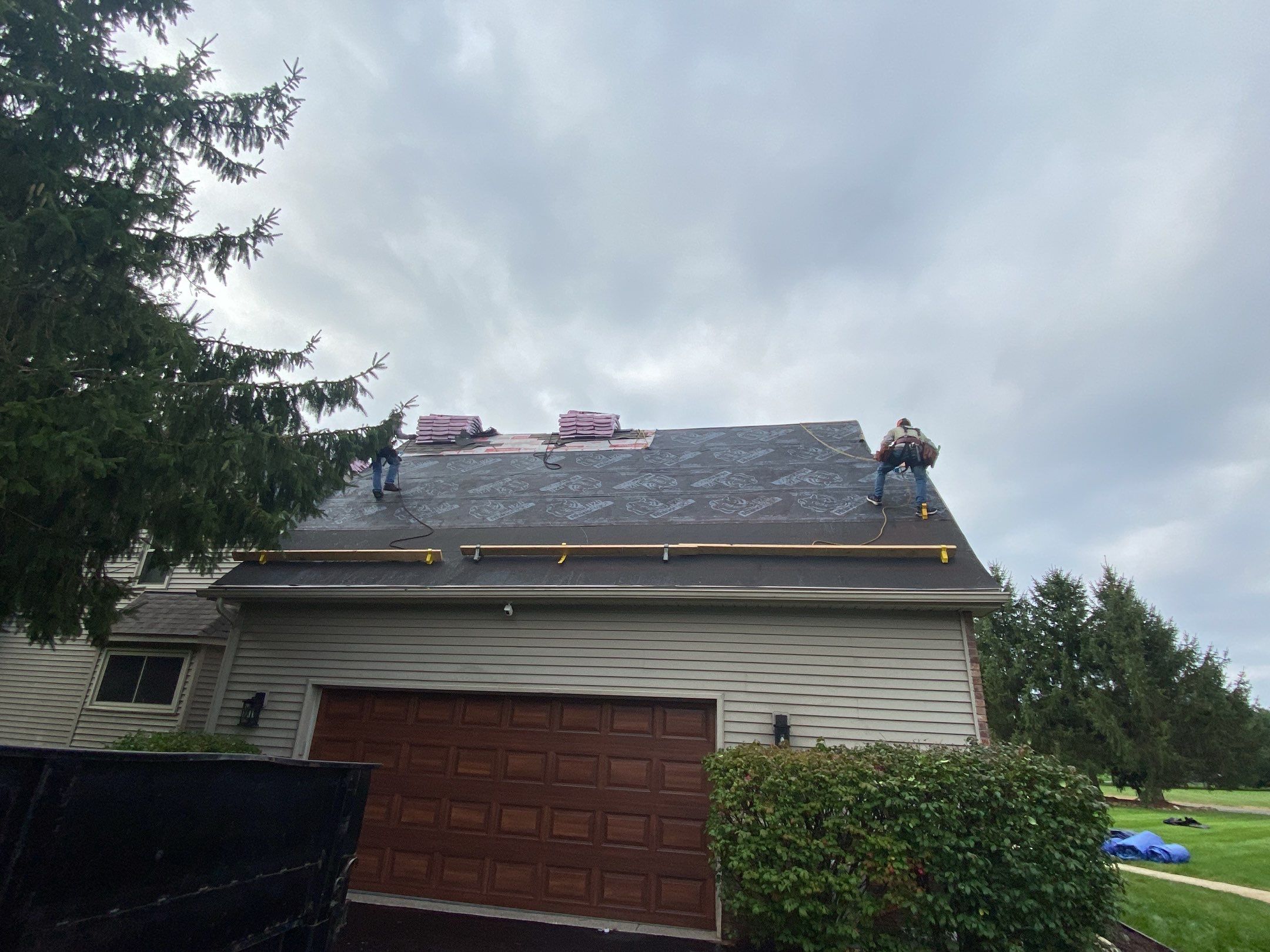 Roof Replacement using Owens Corning by 180 Contractors