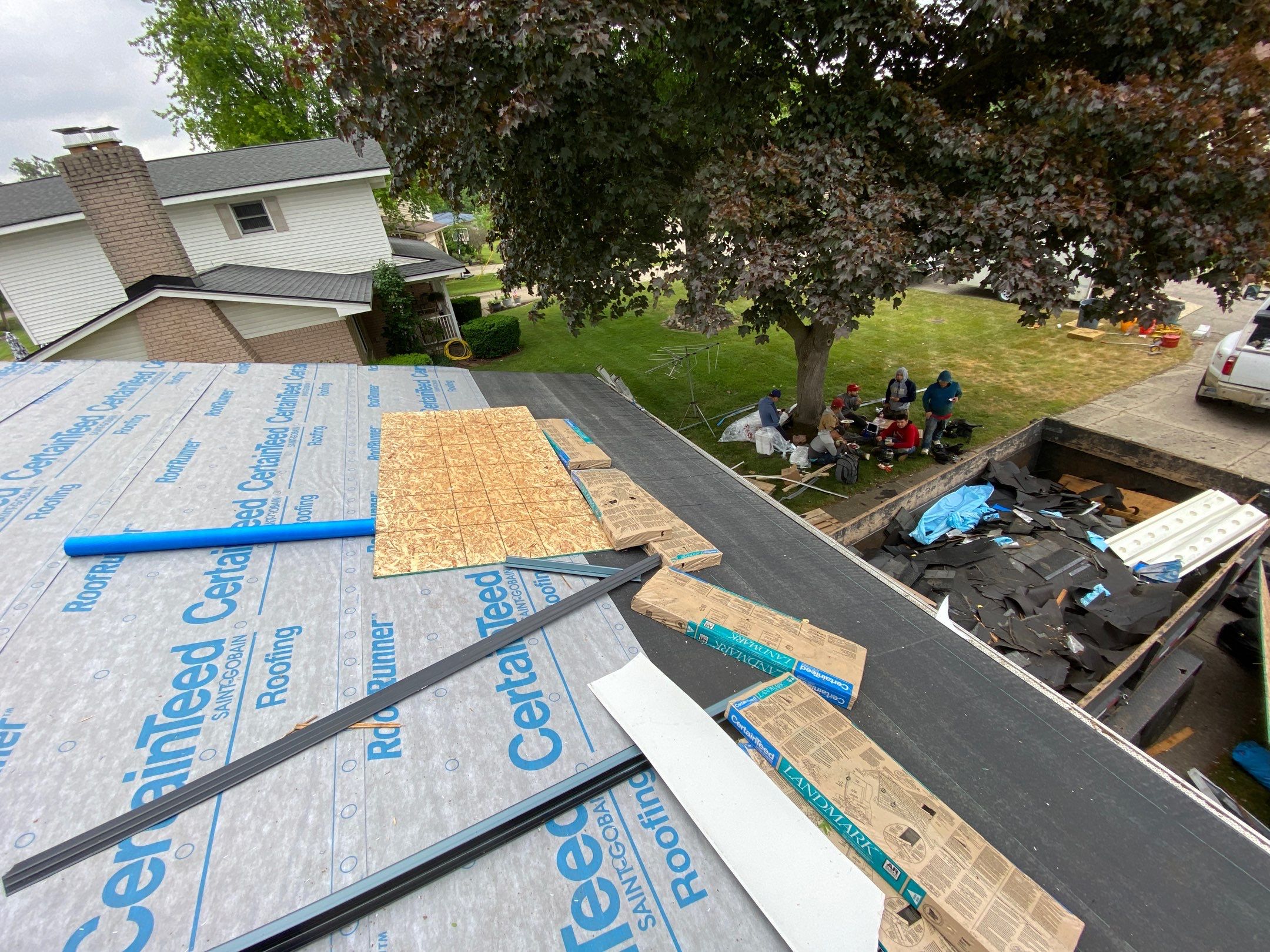 Roof Replacement using CertainTeed Landmark by 180 Contractors