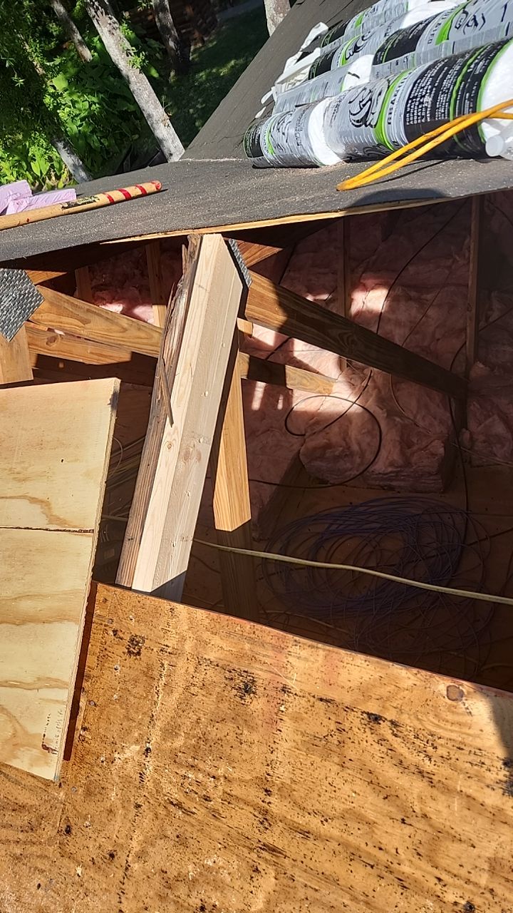Project in Pinellas Park 33782 by Mitchell Roofing Company LLC 