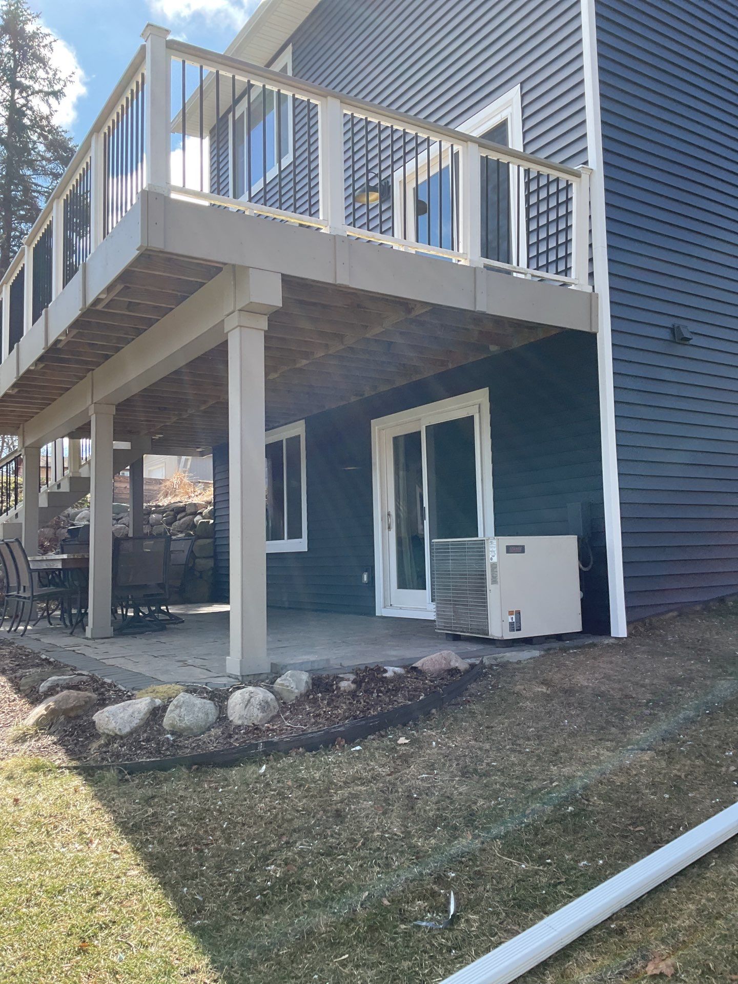 Siding Replacement using Alside Charter Oak D4.5" by 180 Contractors