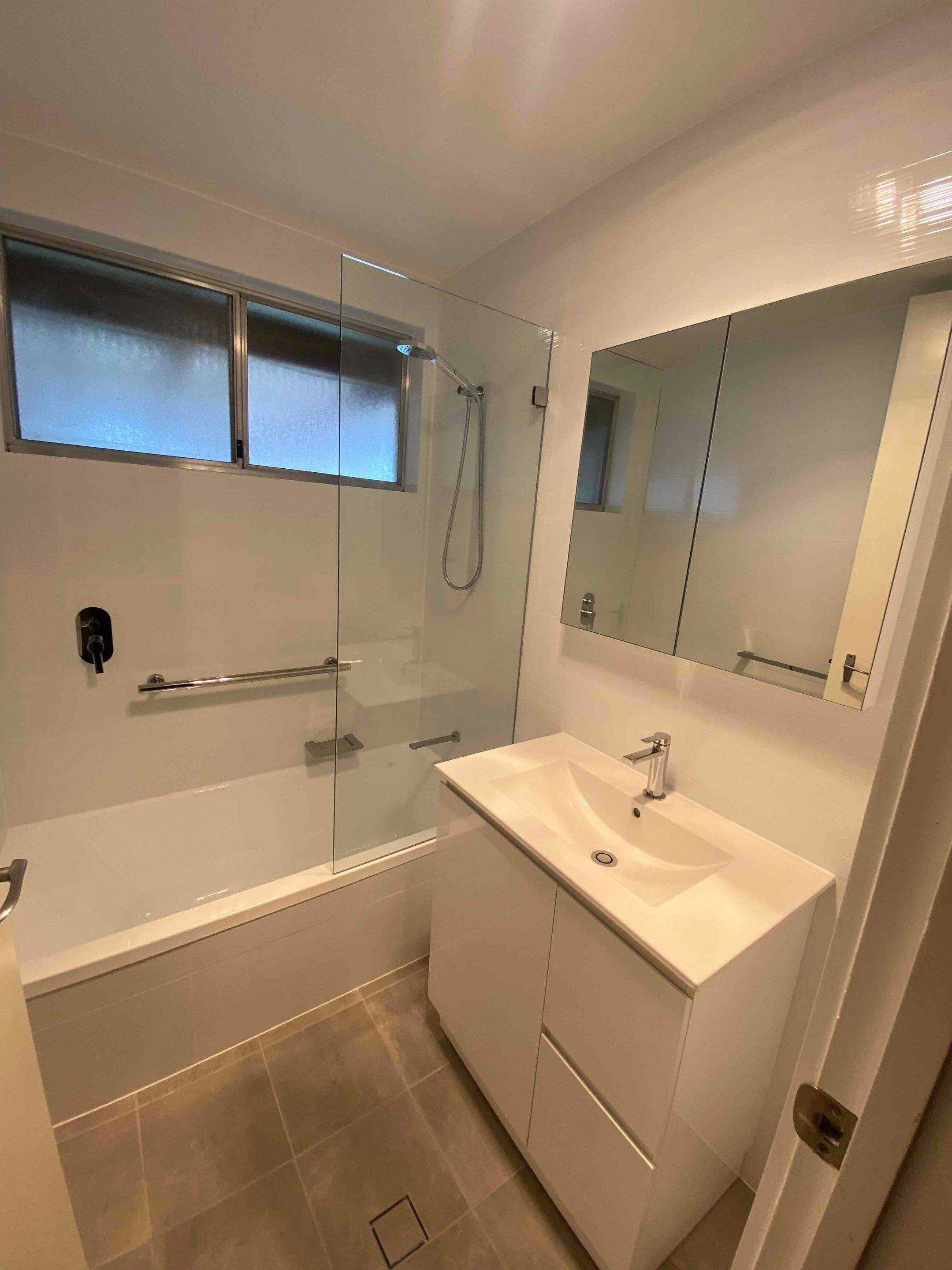 Main Bathroom, Toilet & Laundry Renovation by Re-seal Bathrooms