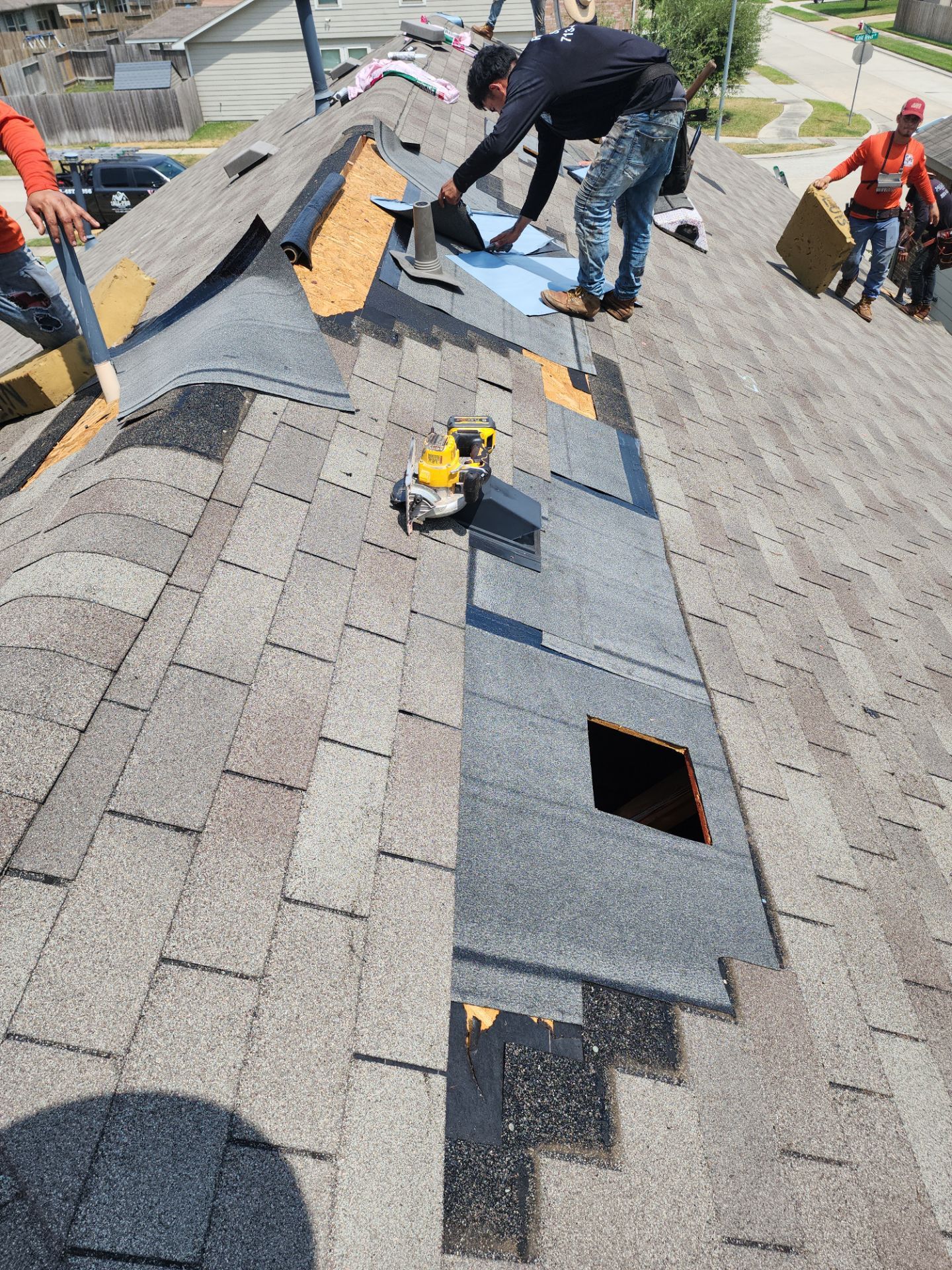 Hail Damage using Owen's Corning Duration (Lifetime) Shingles by Roof Repair Company