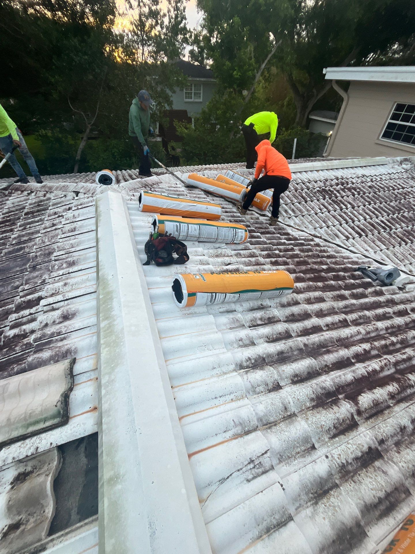 Project in St. Petersburg 33704 by Mitchell Roofing Company LLC 