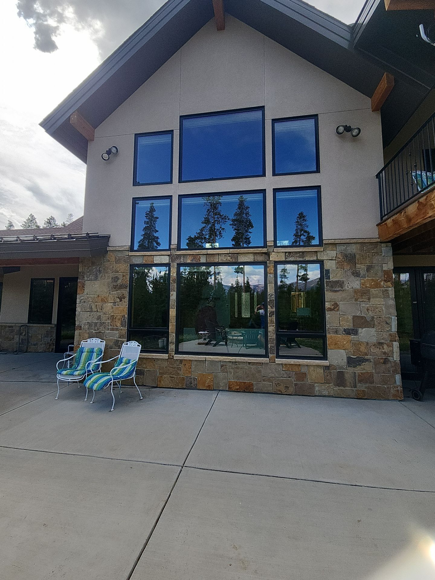 Window Washing using Ninja Scrubbers by Wheatley Creek Services