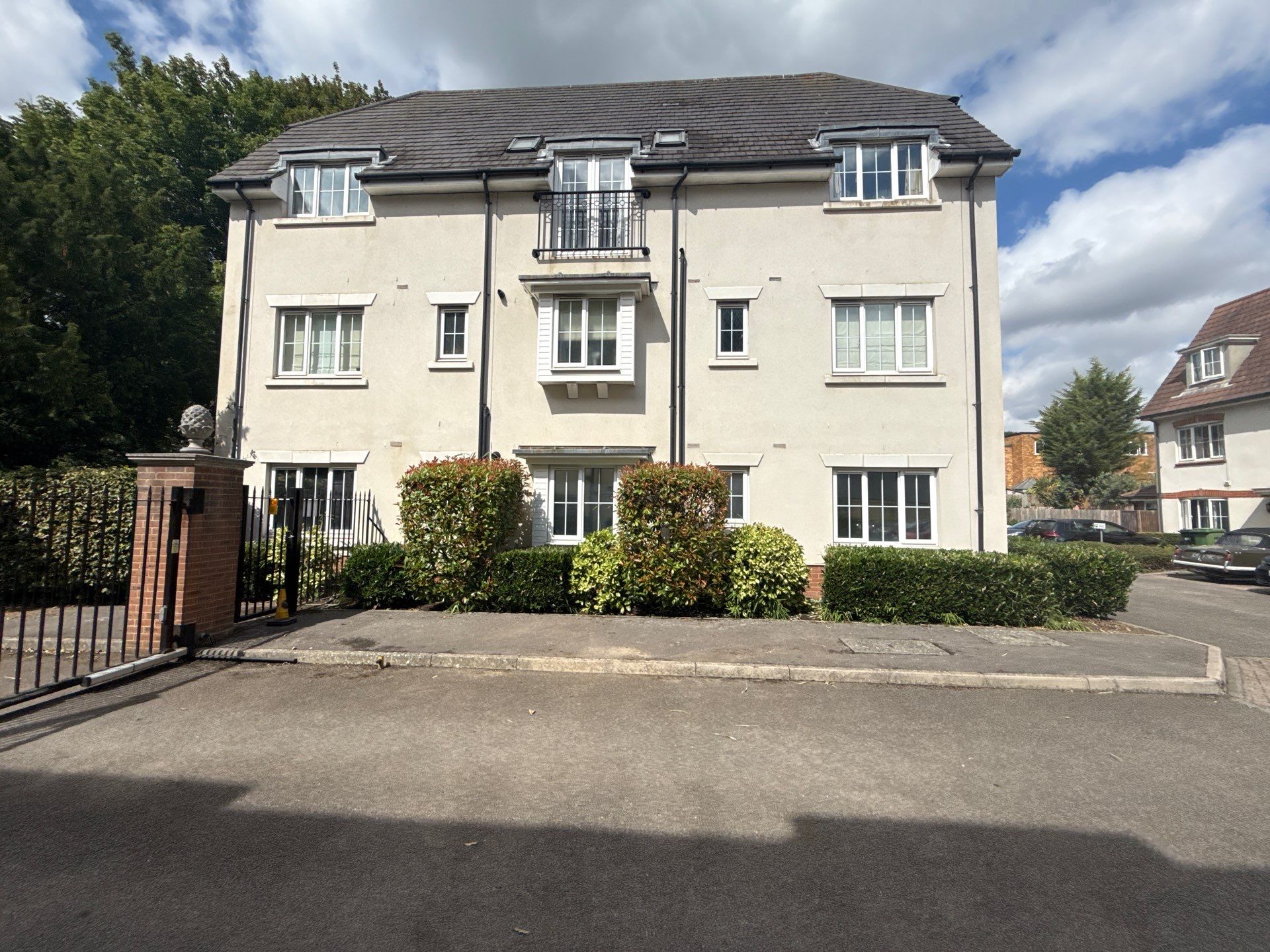 Render Clean by Ges Exterior Cleaning ltd