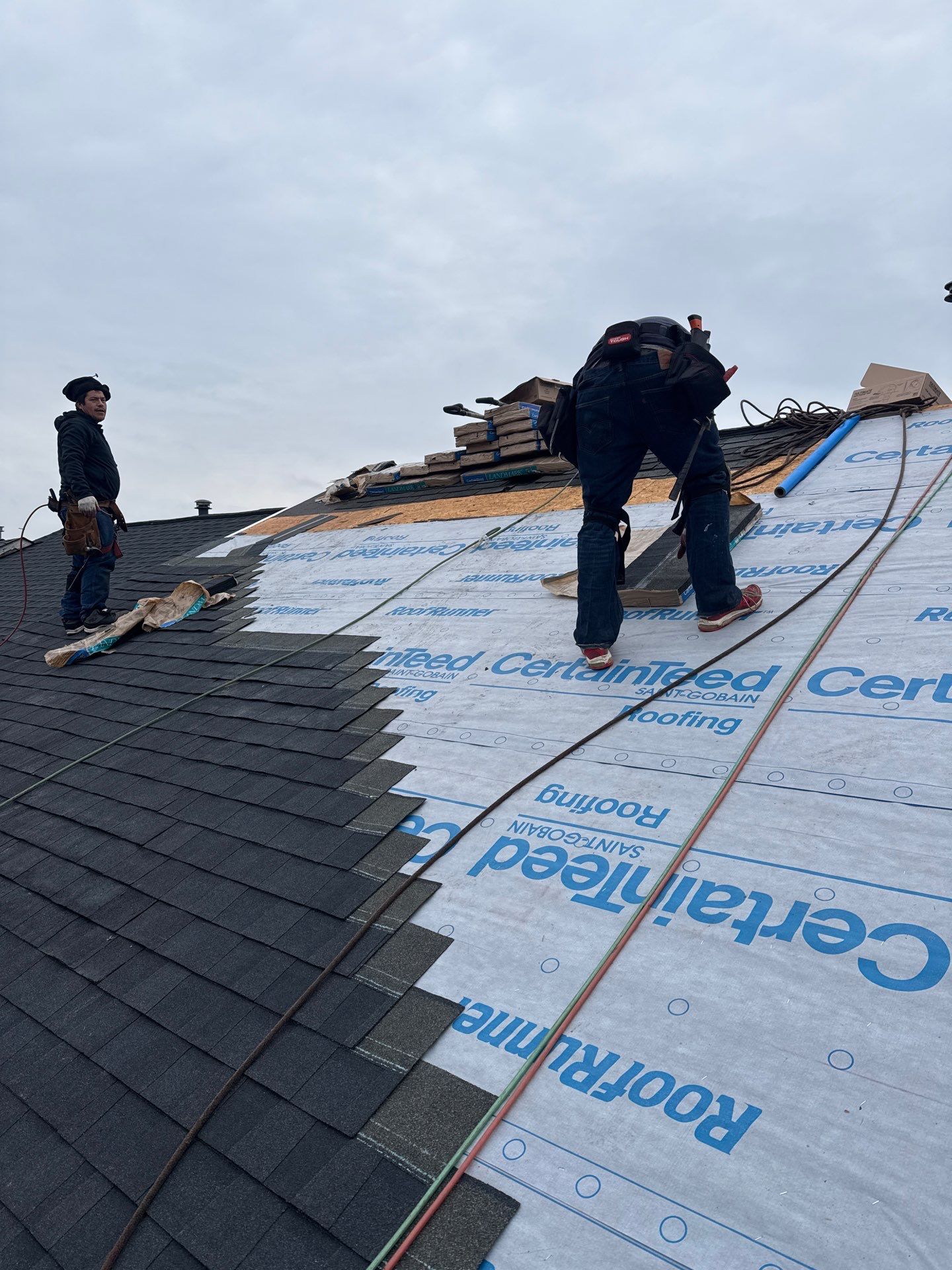 Fairfax: Residential Roof Replacement with CertainTeed Landmark in Charcoal Black by RM Banning, Inc.