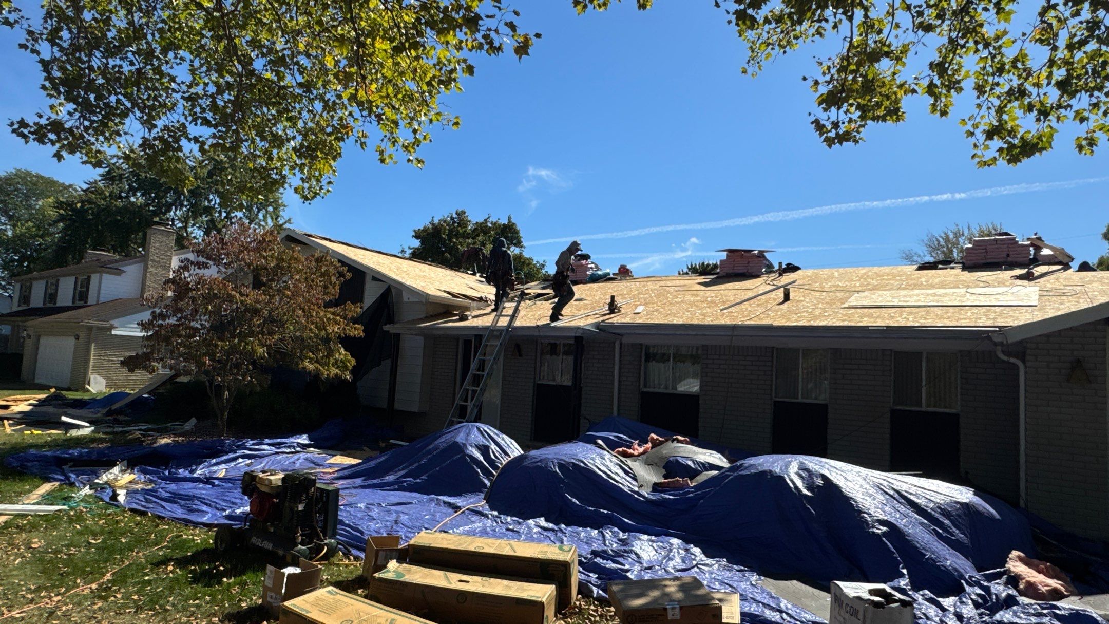 Roof Replacement using Owens Corning Williamsburg Grey by 180 Contractors