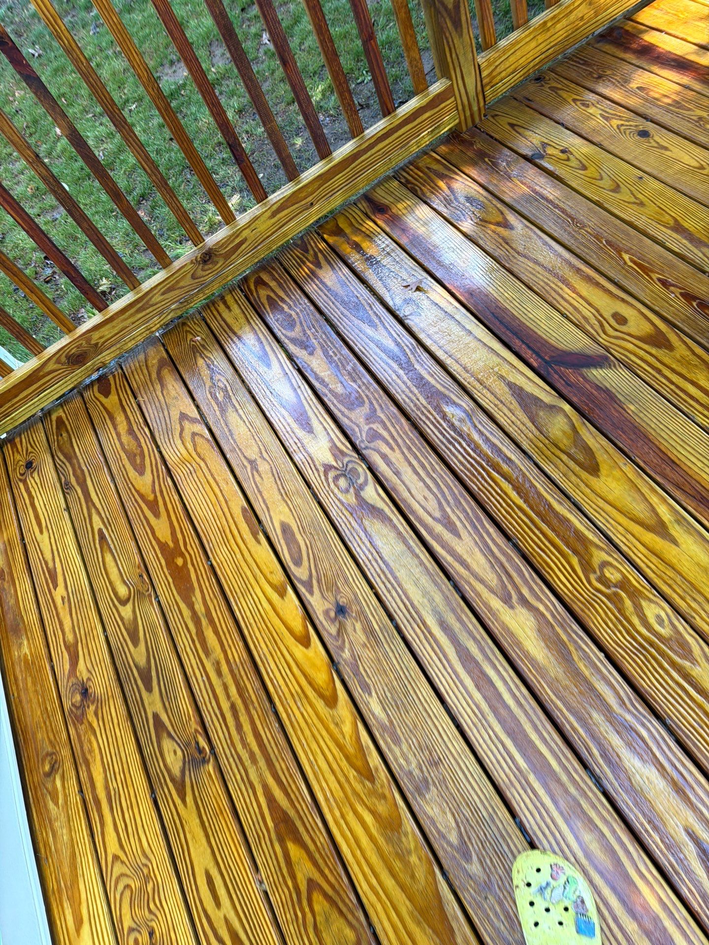 Deck using Wood Sealant by DuraSeal