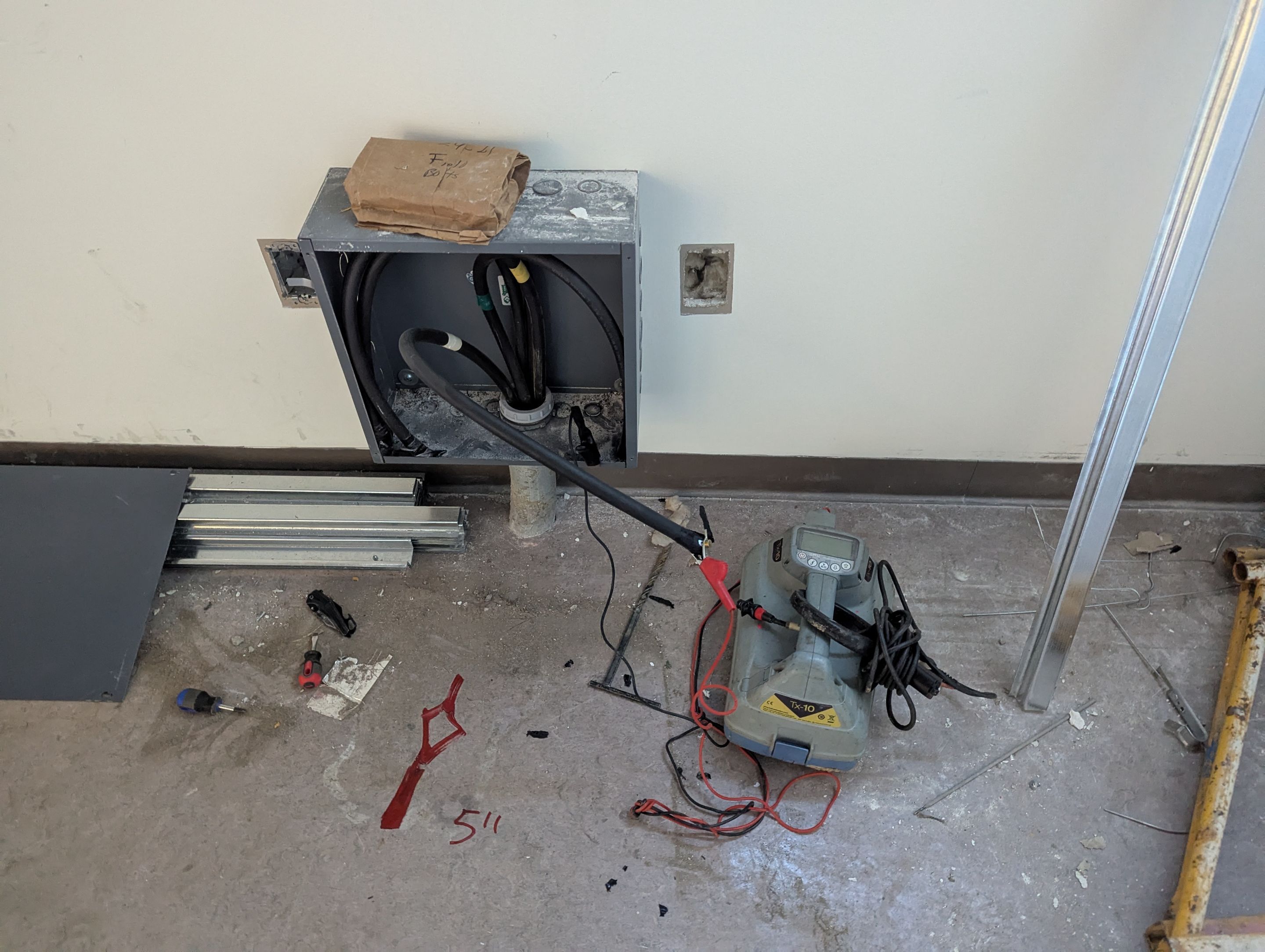 Concrete Scanning using Concrete GPR Scanner by Alsip Locating Service, LLC