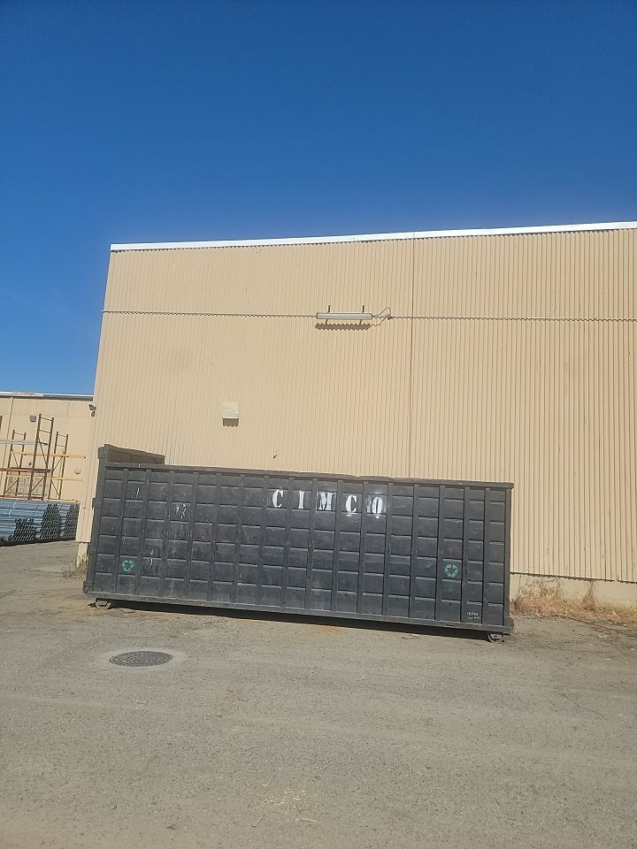 TPO single-ply roofing system using GAF by Straight Edge Roofing Inc