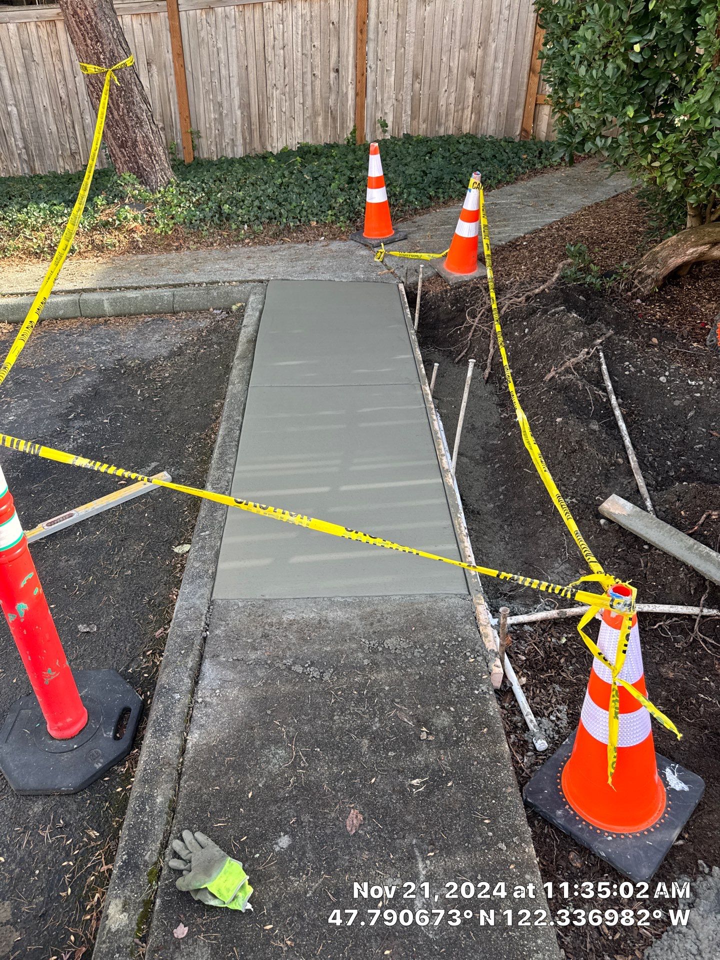 Concrete Sidewalk & Walkway |  by Jireh Asphalt & Concrete Inc 