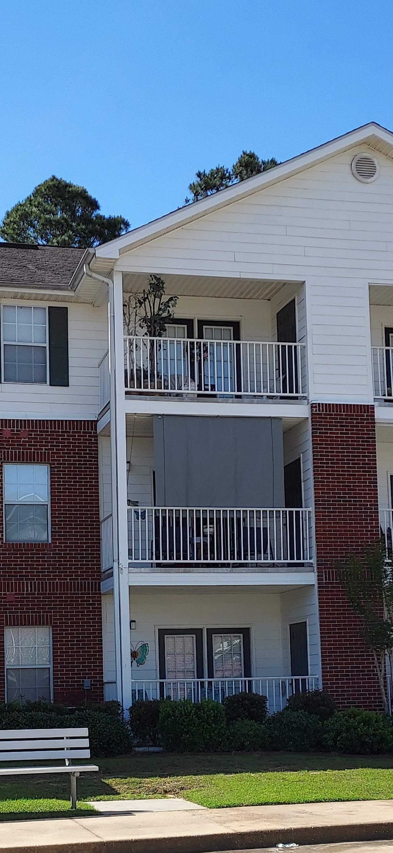 Curtain Rod, Blind, Shade & Window Treatment Installation Projects by Hangman Mounting & Installation