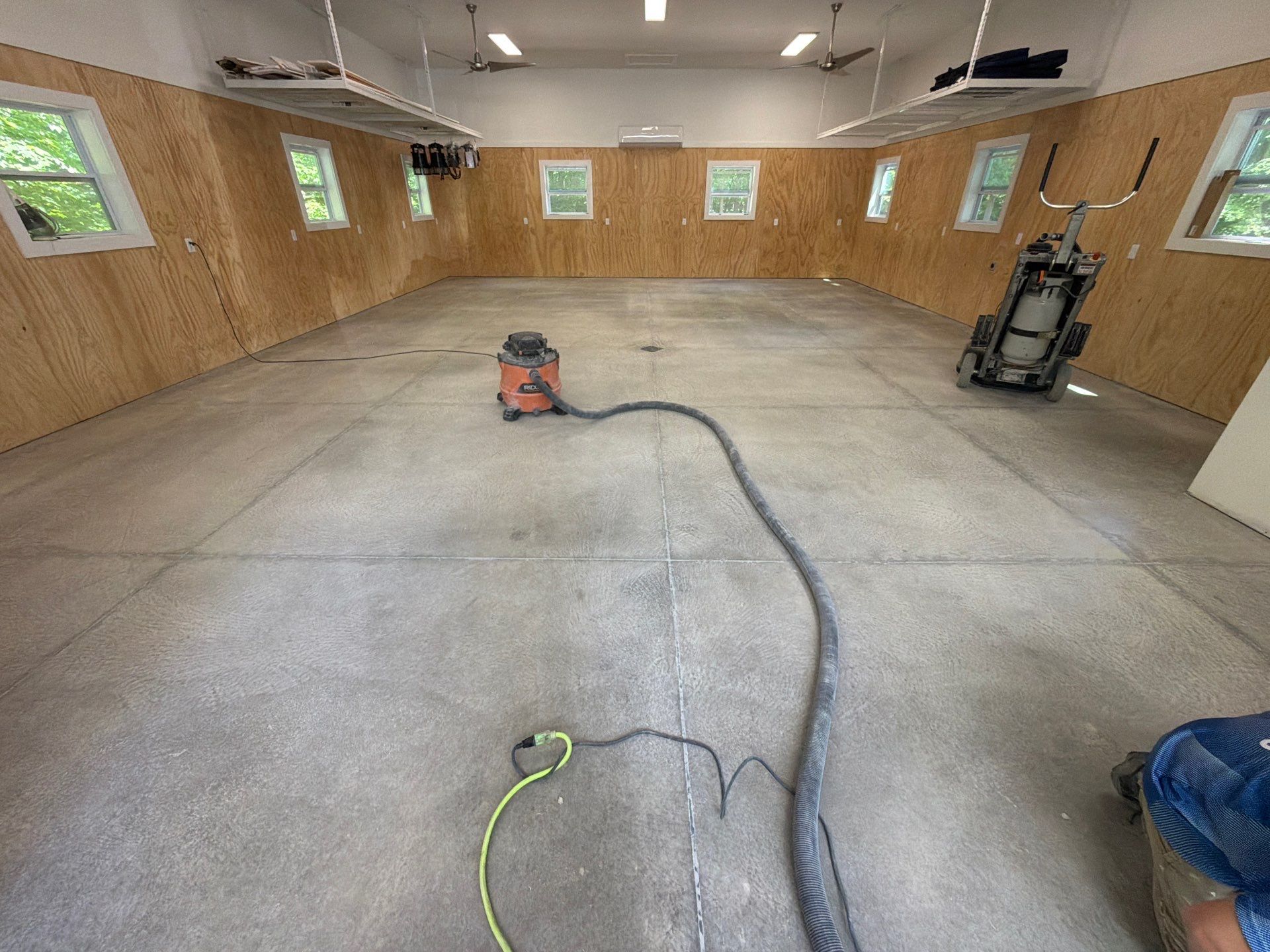 Garage Epoxy Floor Installation and Concrete Surface Polishing in Shelby by Gordon Painting
