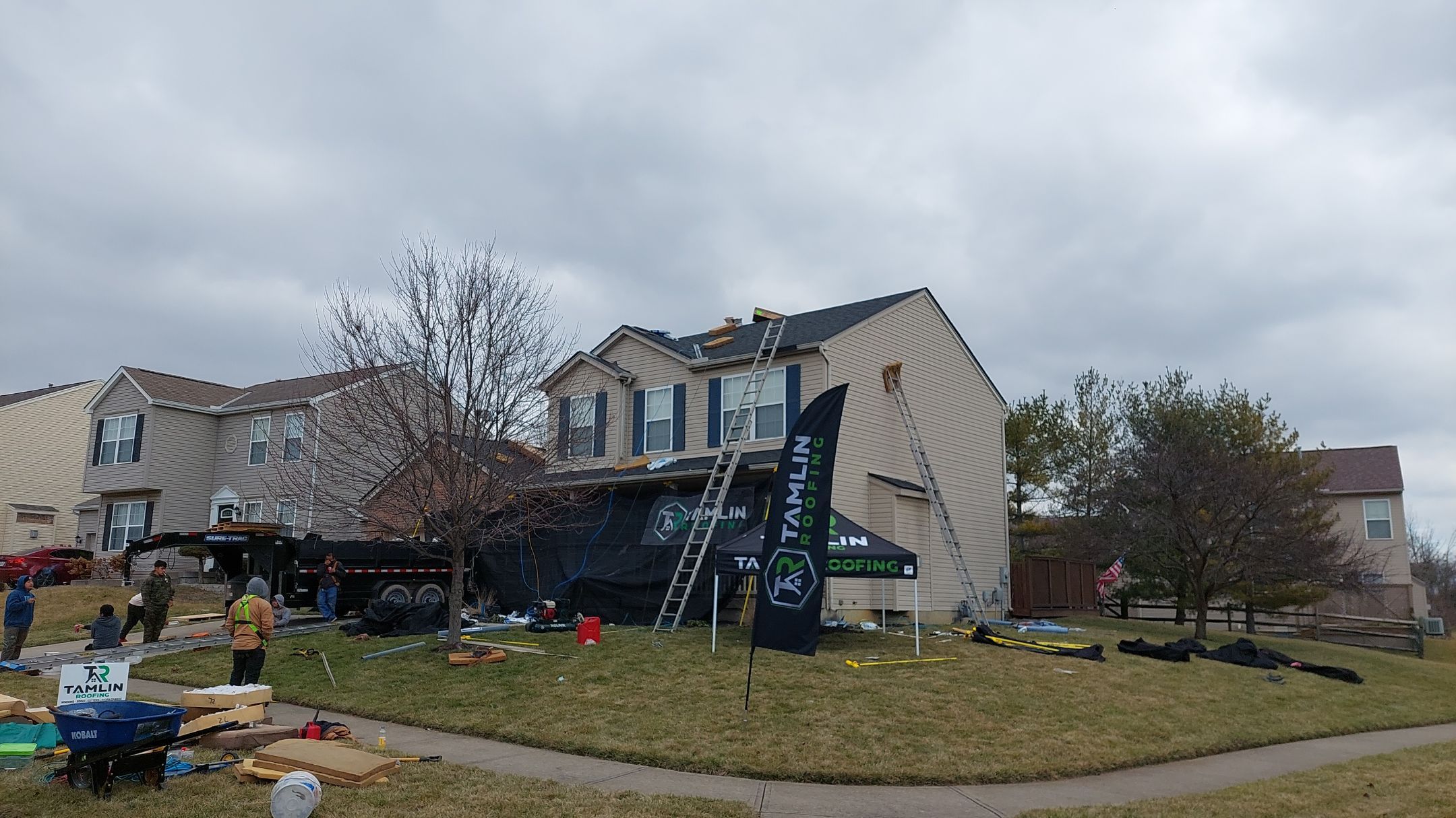 Atlas Black Shadow by Tamlin Roofing