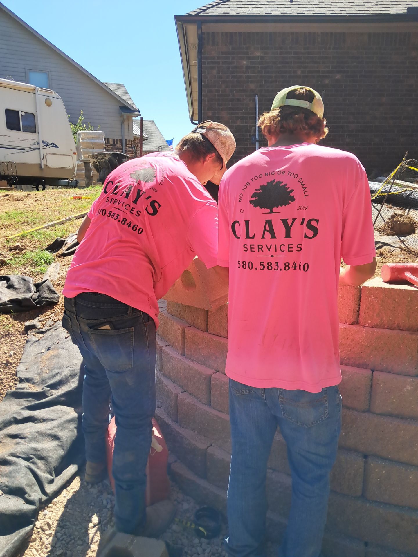 Custom Segmental Block Retaining Wall and Sod Installation in Lawton by Clays Services Inc