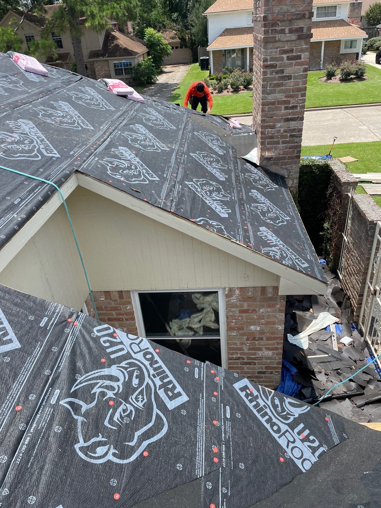 Residential Roofing Installation using Owen's Corning Duration (Lifetime) Shingles by Roof Repair Company