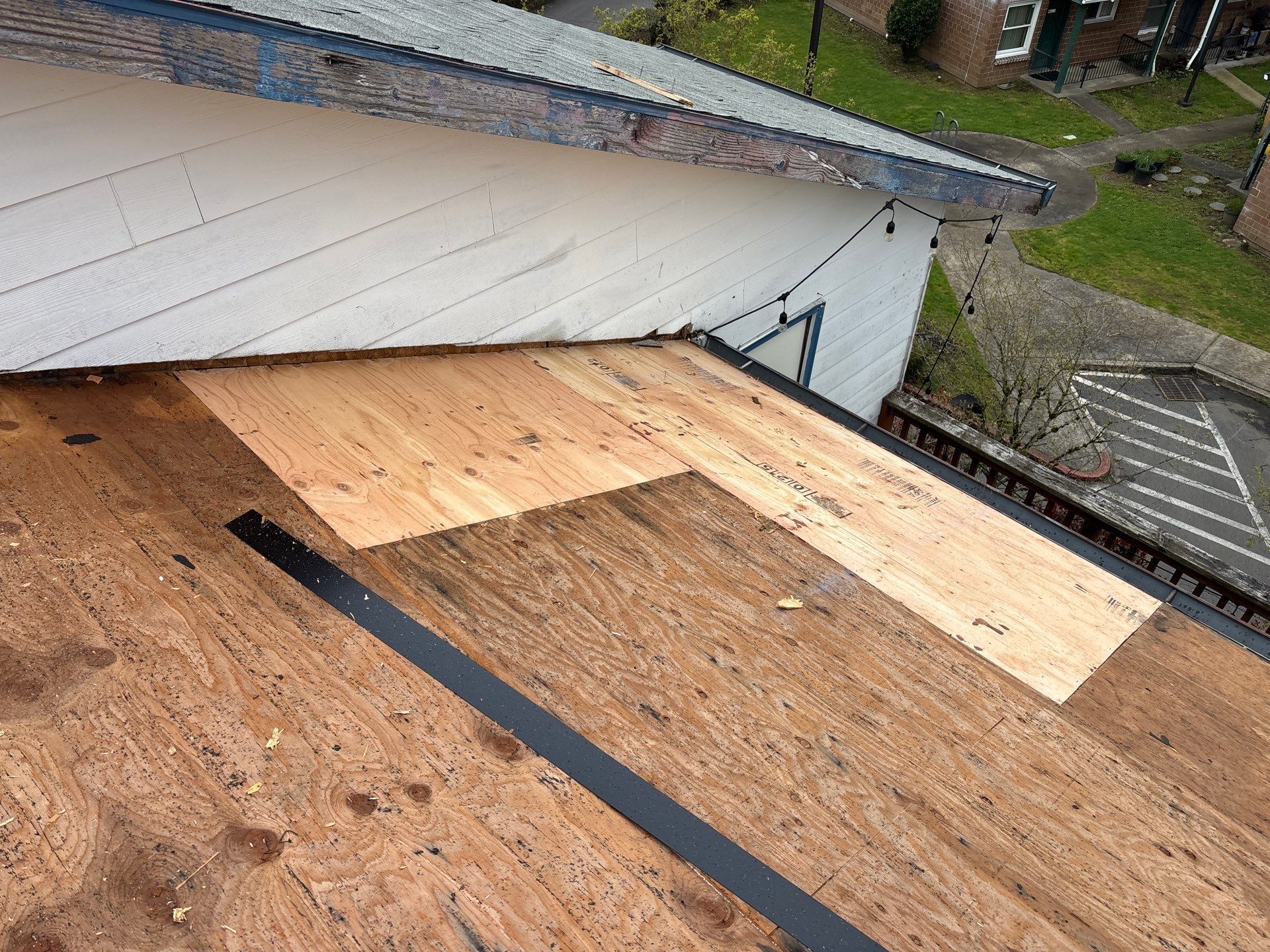 Apartment Complex Roof Replacement by Prodigy Roof Solutions
