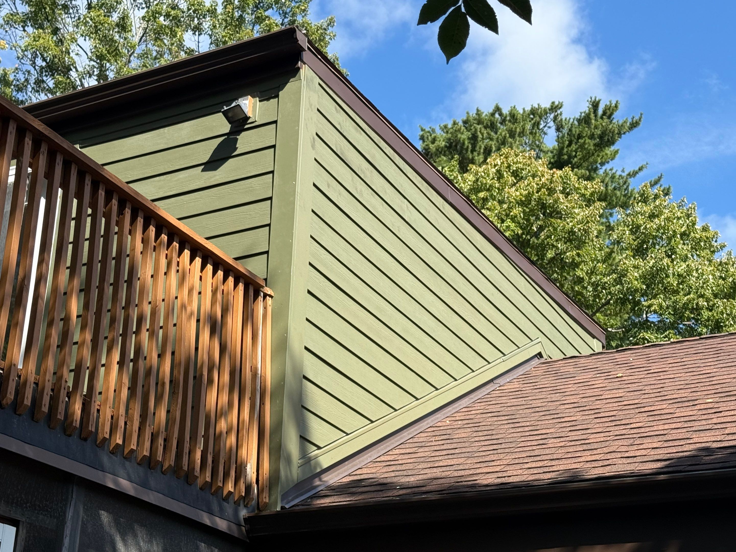 Hardie siding  by Cousins Roofing Siding & Decks