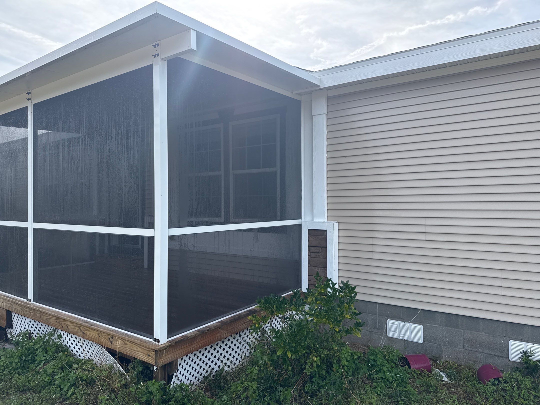 House Wash & Porch Cleaning in Homestead Property, Parrish, FL | Sunshine AquaWash by Sunshine AquaWash