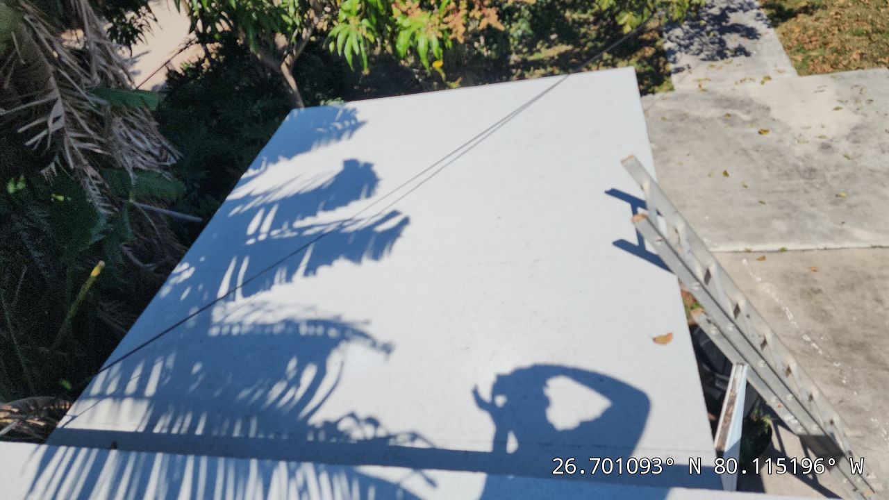 Flat Roof Repair in West Palm Beach – Professional, Efficient, and Leak-Free Solutions by Aastro Roofing