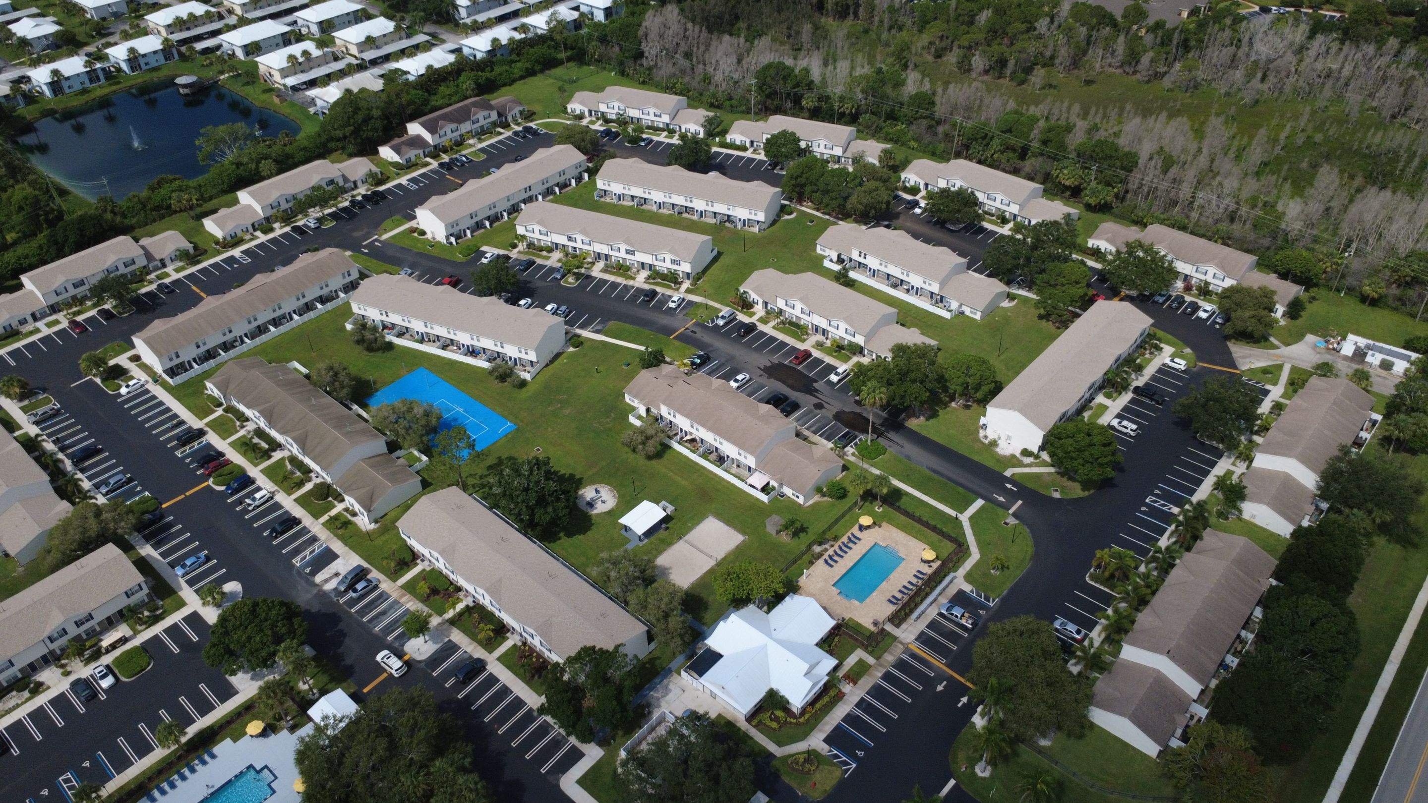 Apartment Complex Shingle Roof Replacement by Sailfish Roofing