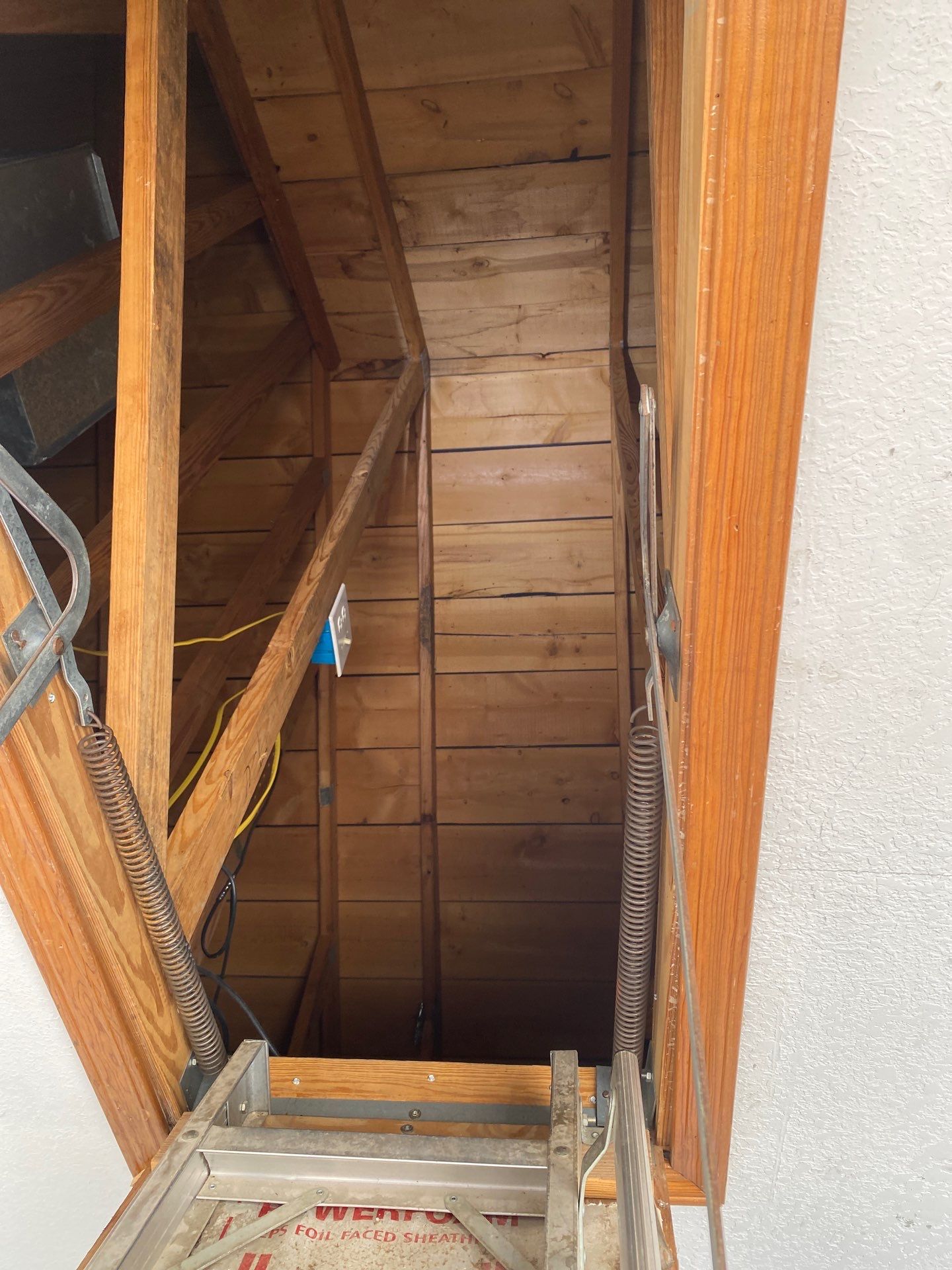 Residential Roof Replacement With Timberline HDZ Shingles in Davis by BANA Roofing and Solar Supply
