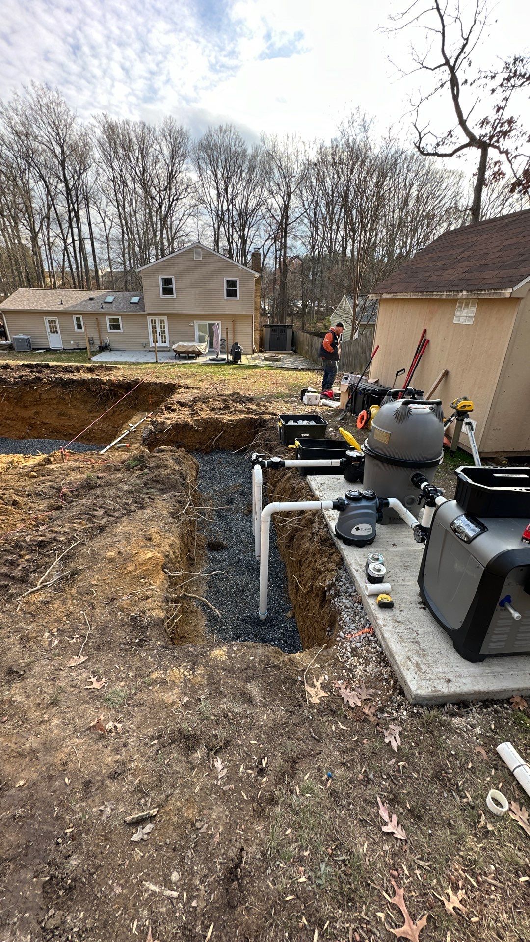 Latham Laguna  by Elysium Pools