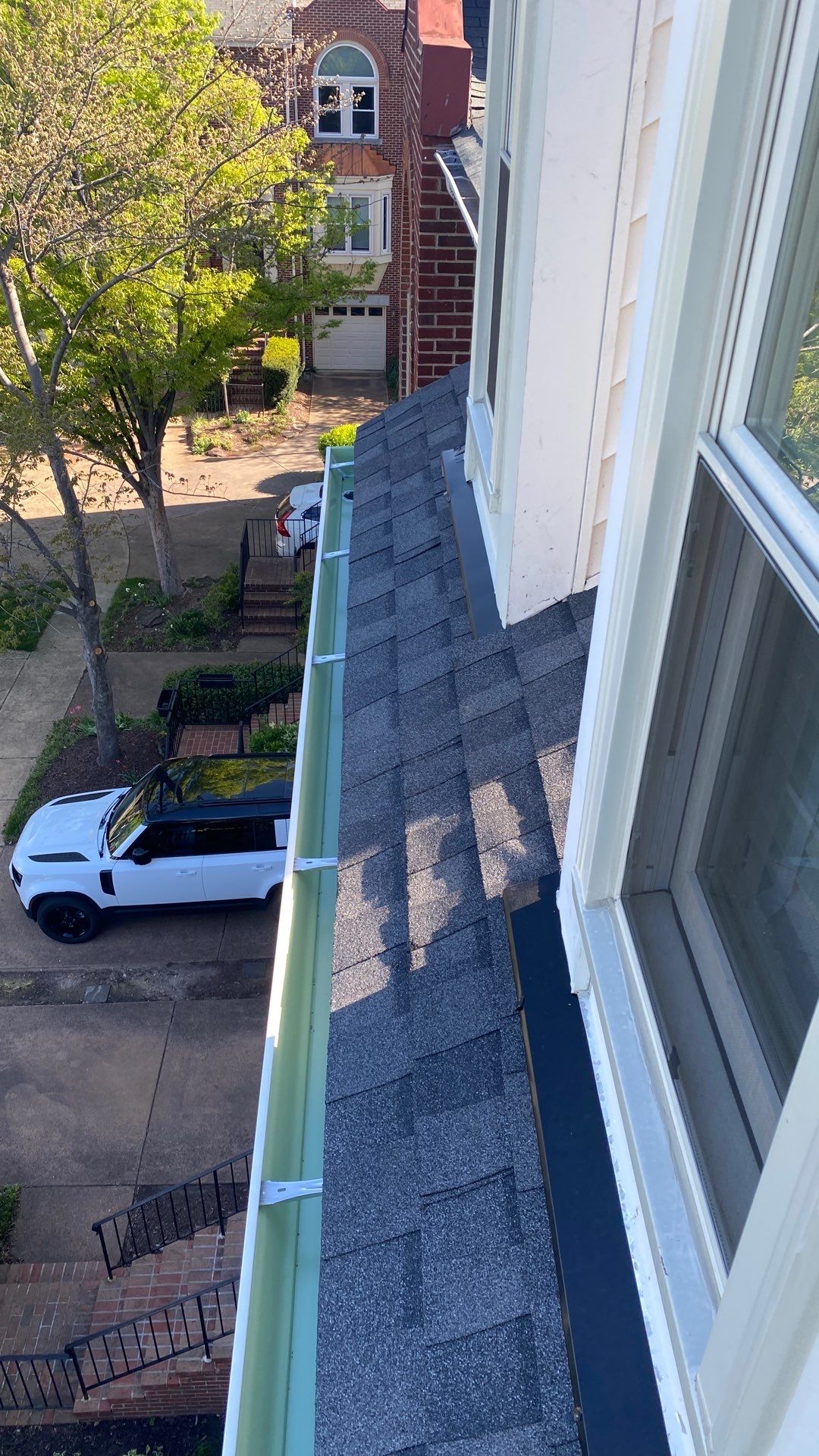 Alexandria: Residential Roof Replacement with CertainTeed Landmark Pro in Max Def Pewterwood by RM Banning, Inc.