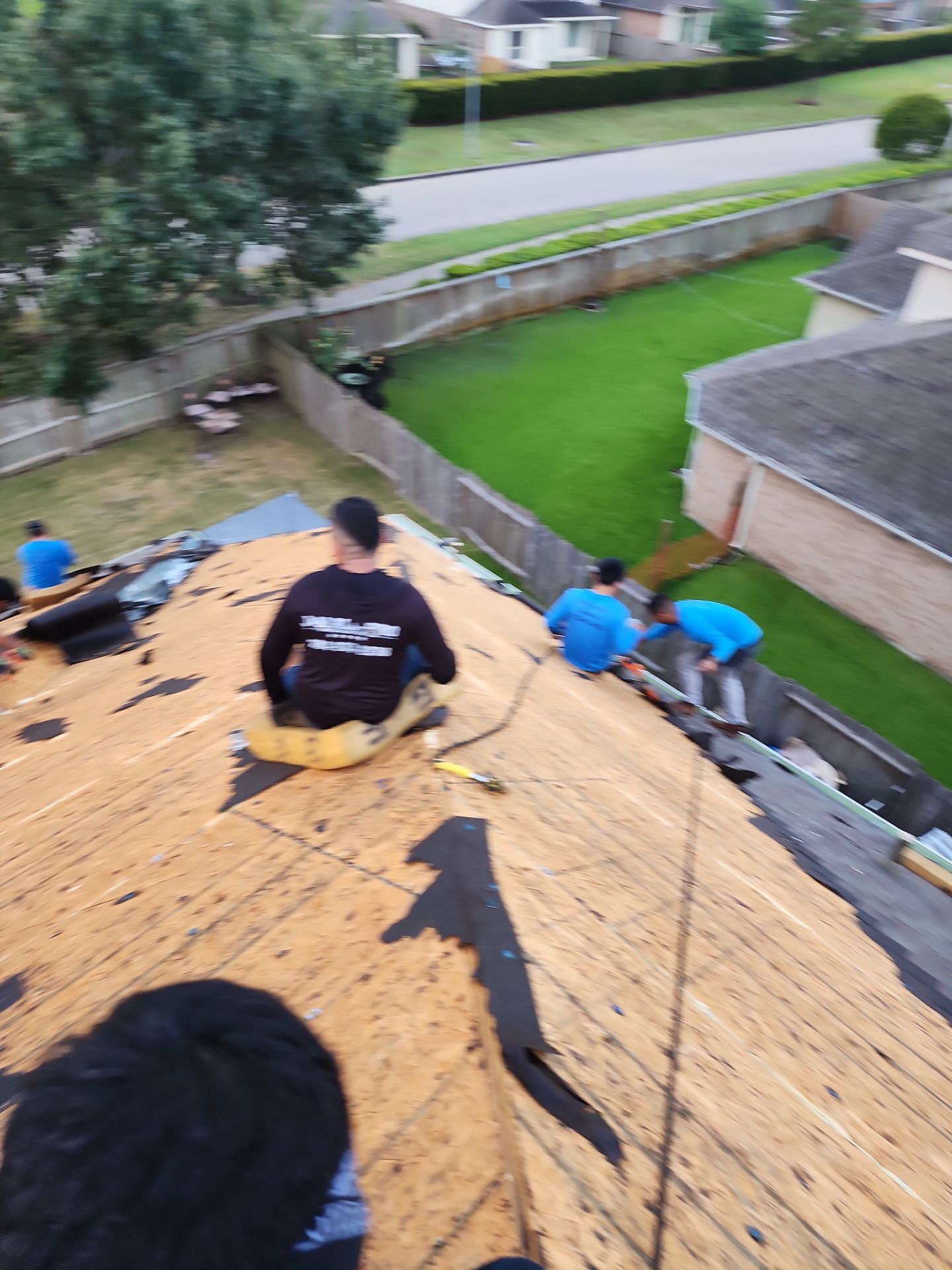 Residential Roofing Installation using Owen's Corning Duration (Lifetime) Shingles by Roof Repair Company