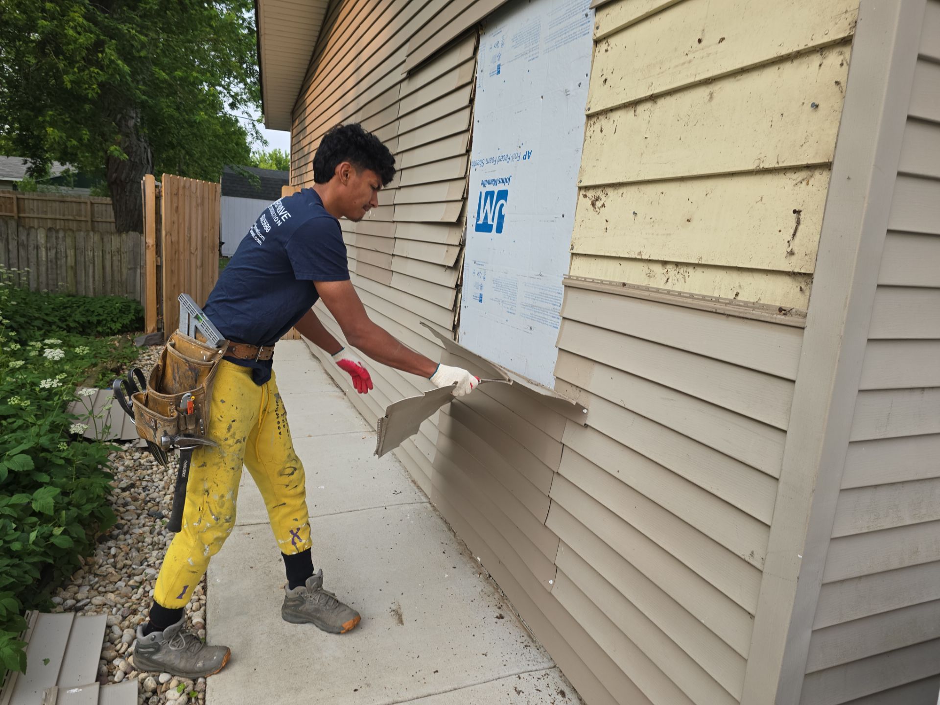 Vinyl Siding by NextWave Construction