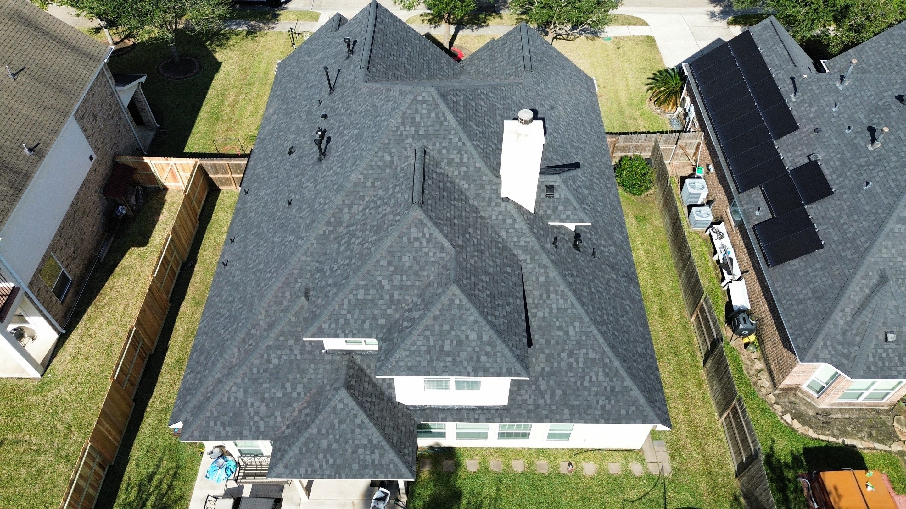 Owens Corning Duration Onyx Black by STX Roofing