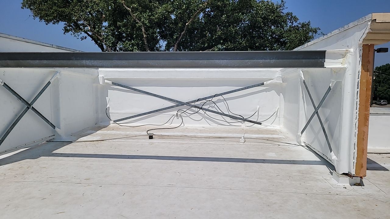 Commercial Roof Replacement using GAF Everguard TPO by Roof Experts
