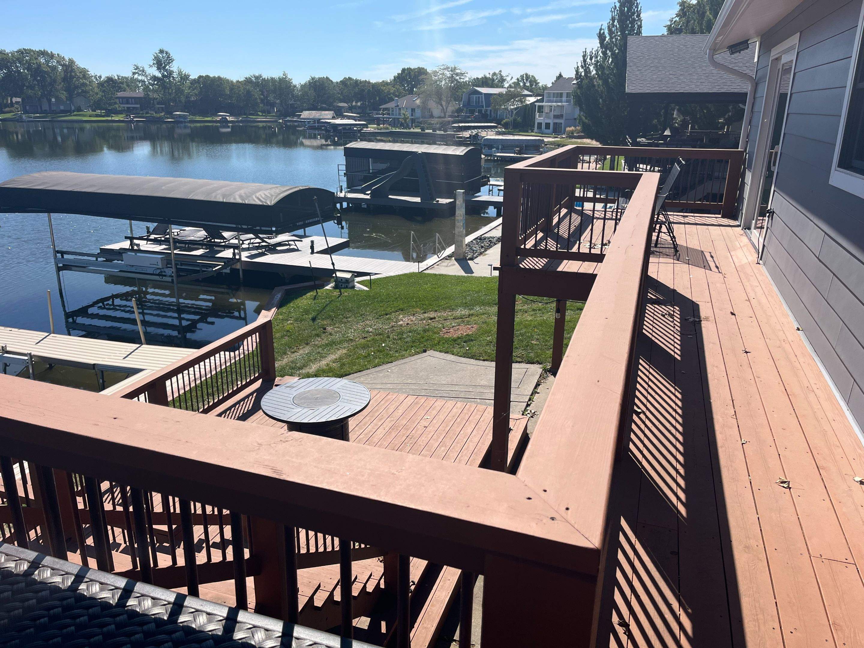 Lakehouse Deck by EAGLE EYE ENTERPRISES