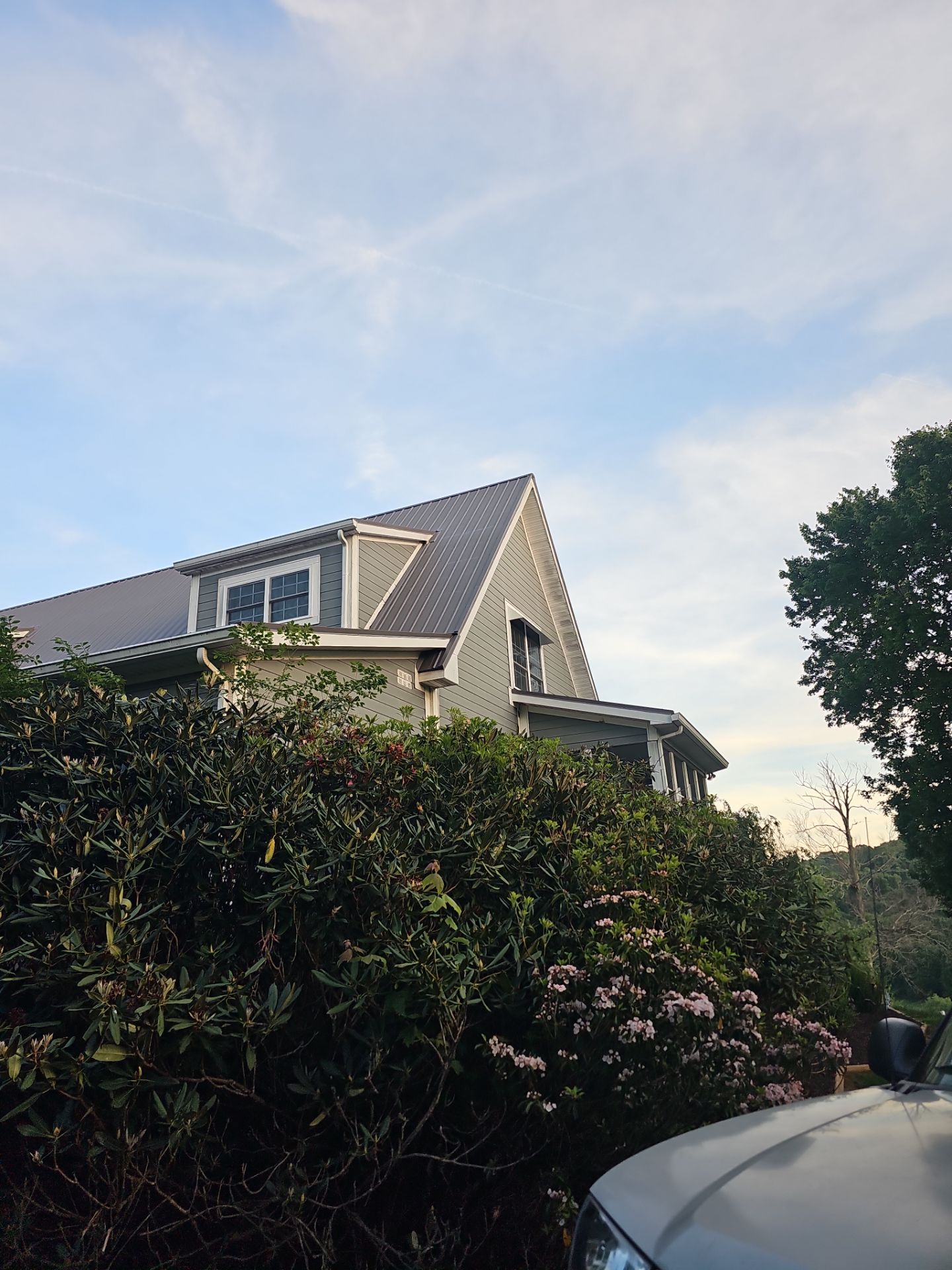 Miller Residence by Omnia Roofing